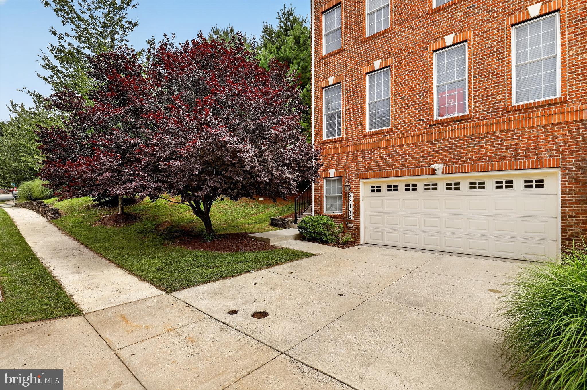 22172 FAIR GARDEN LANE