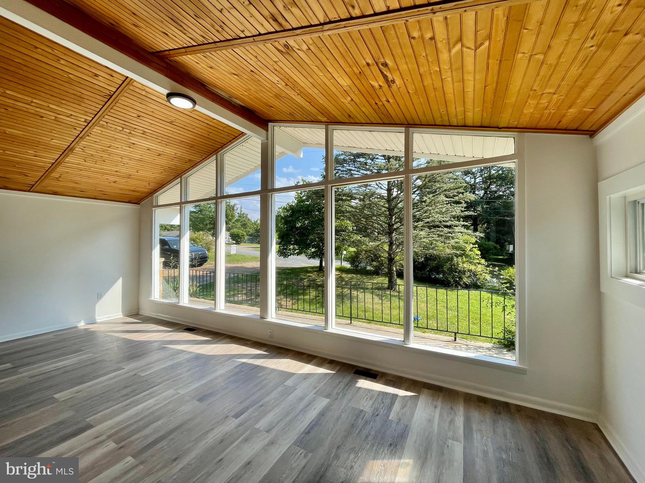 MAWANI VILLAGE - Residential