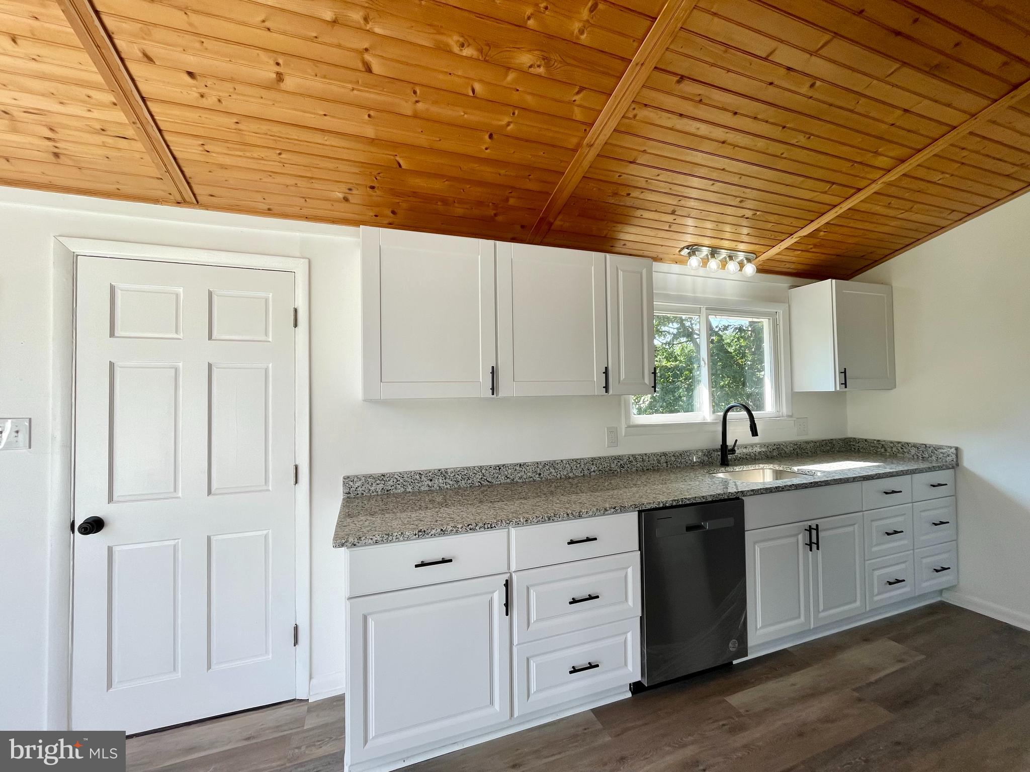 MAWANI VILLAGE - Residential