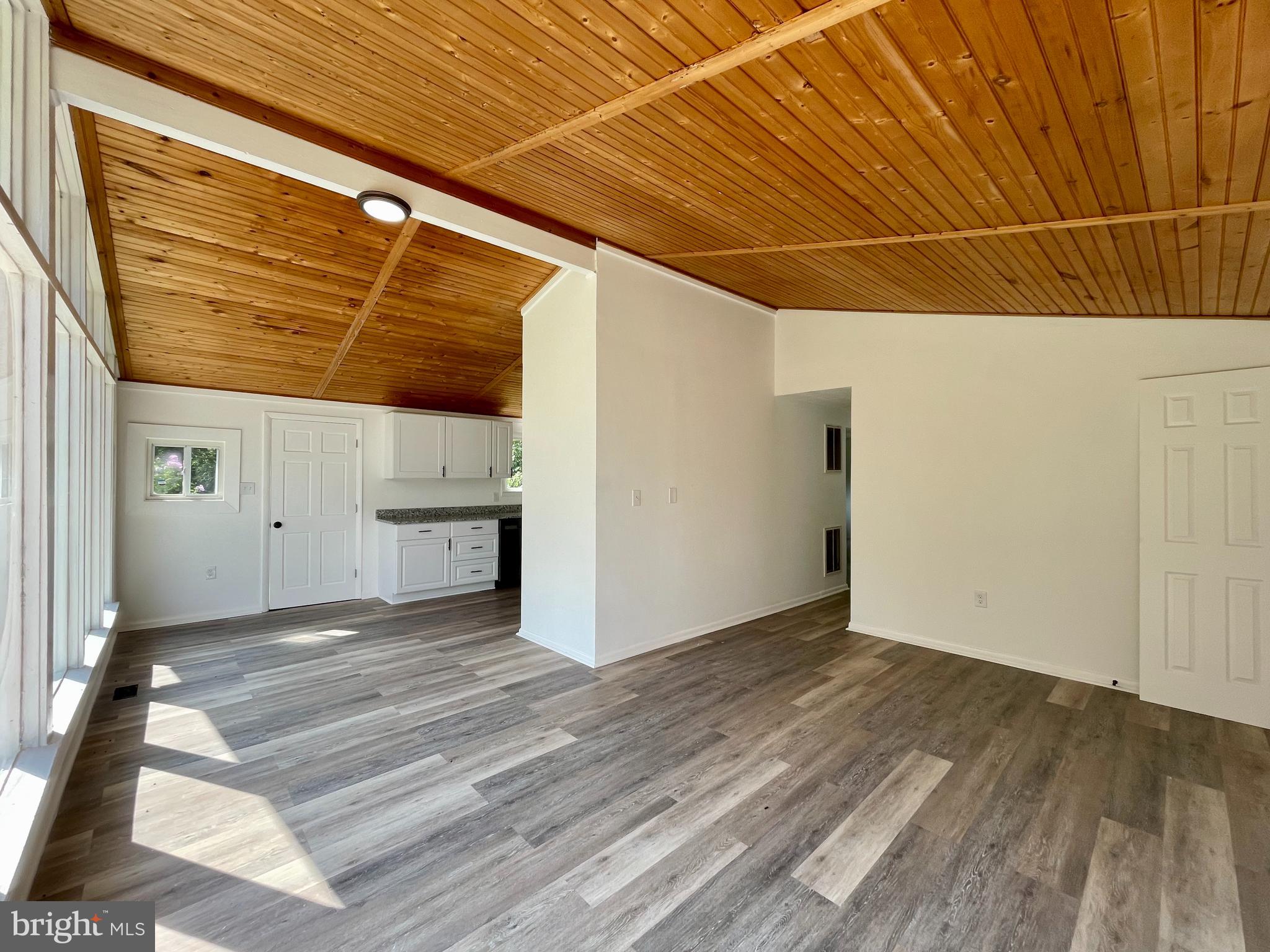 MAWANI VILLAGE - Residential