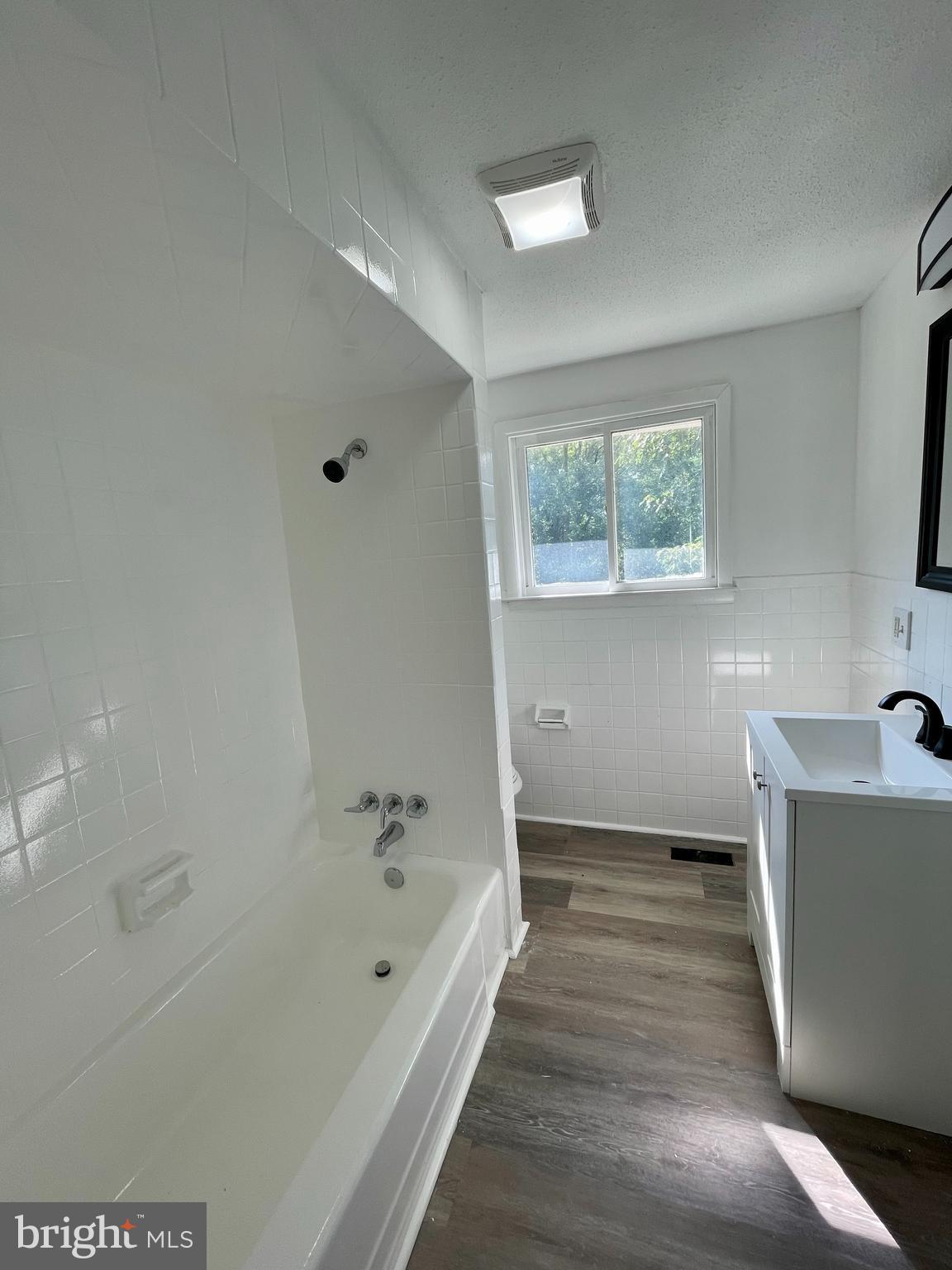 MAWANI VILLAGE - Residential