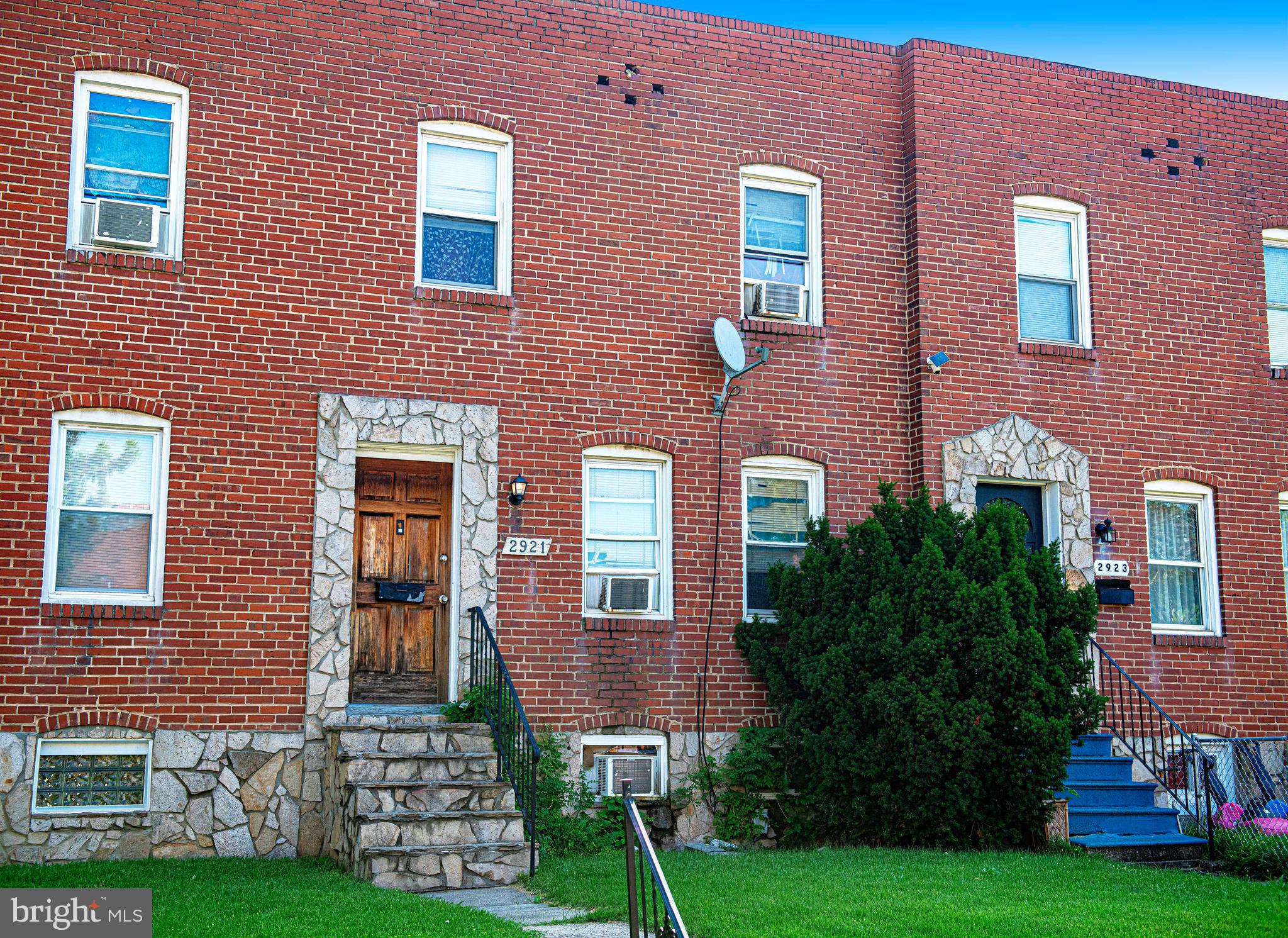 2921 YORKWAY