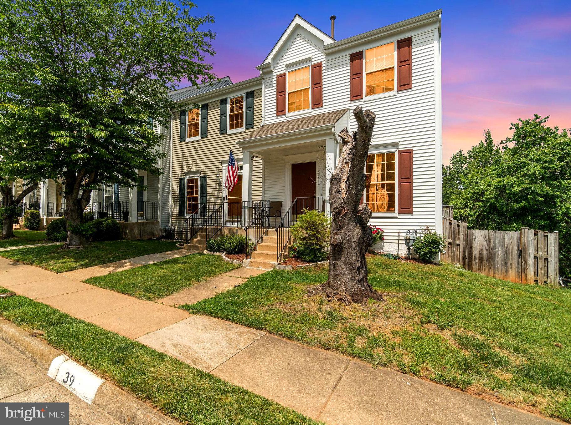 15697 VIEWPOINT CIRCLE