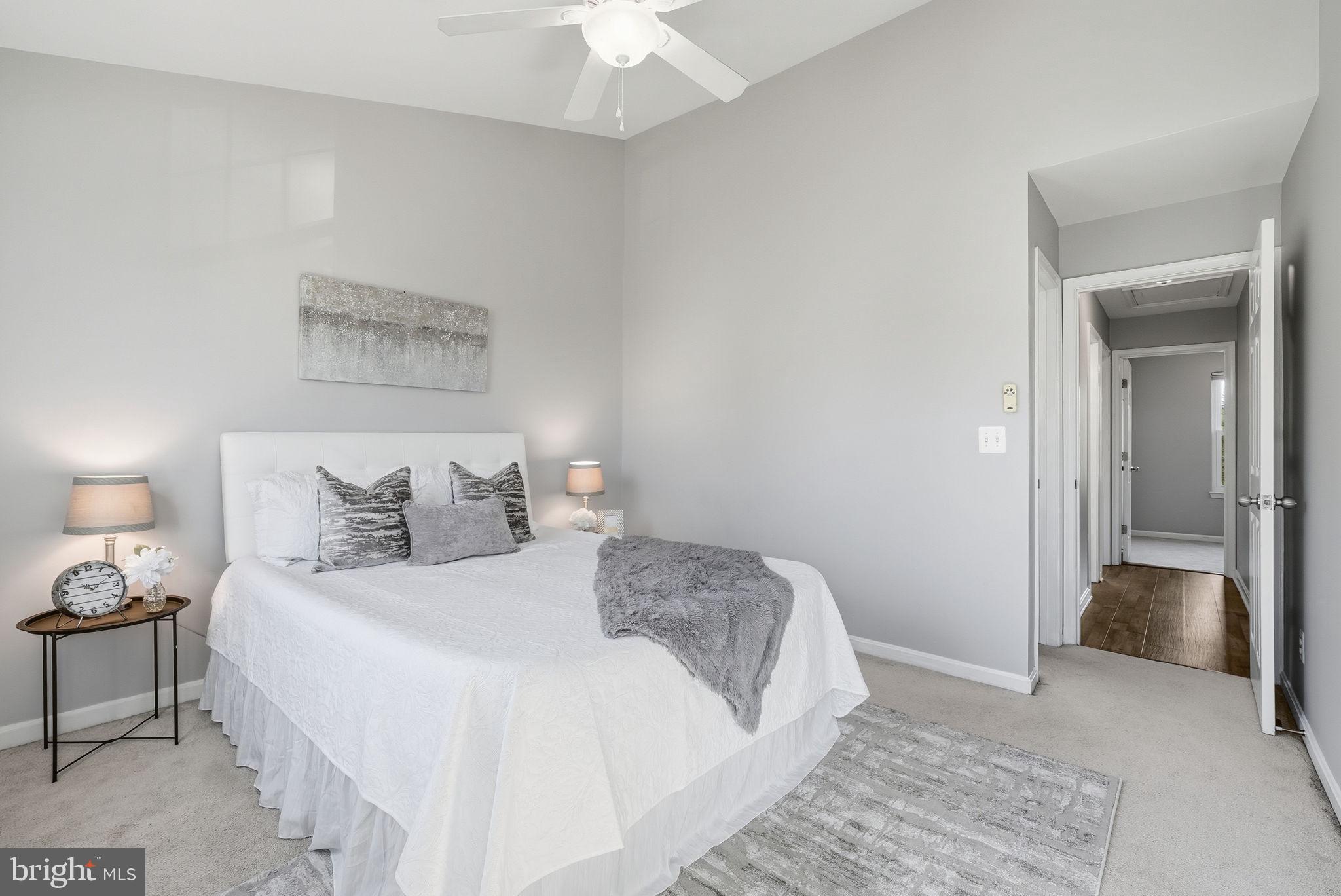 SOUTHLAKE AT MONTCLAIR - Residential