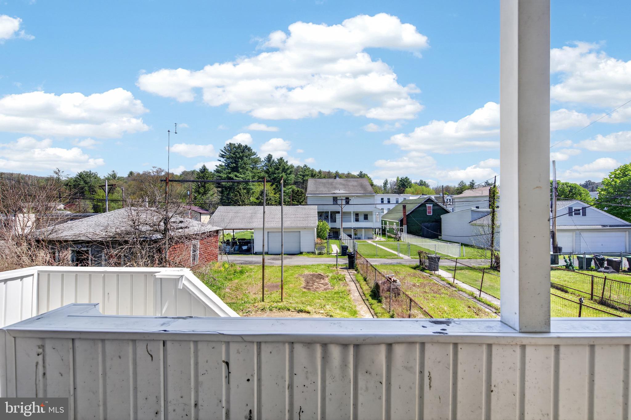 NEW PHILADELPHIA - Residential