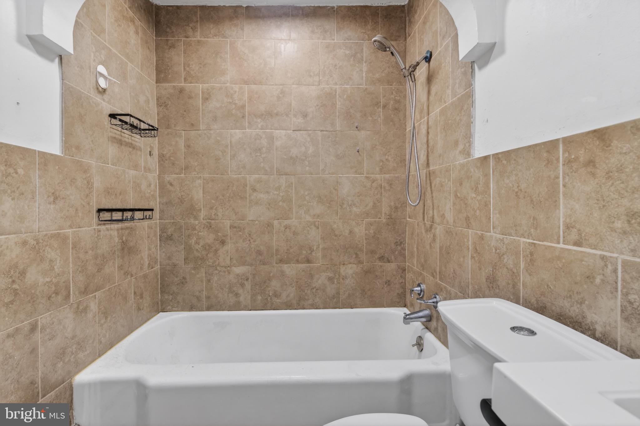NEW PHILADELPHIA - Residential