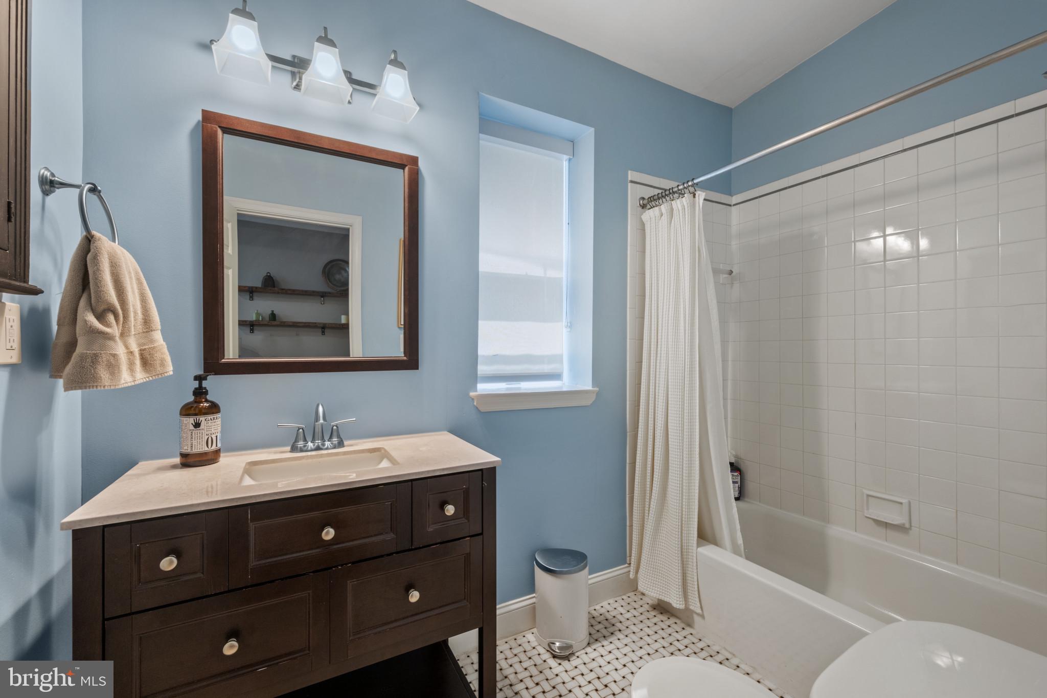 FELLS POINT HISTORIC DISTRICT - Residential Lease