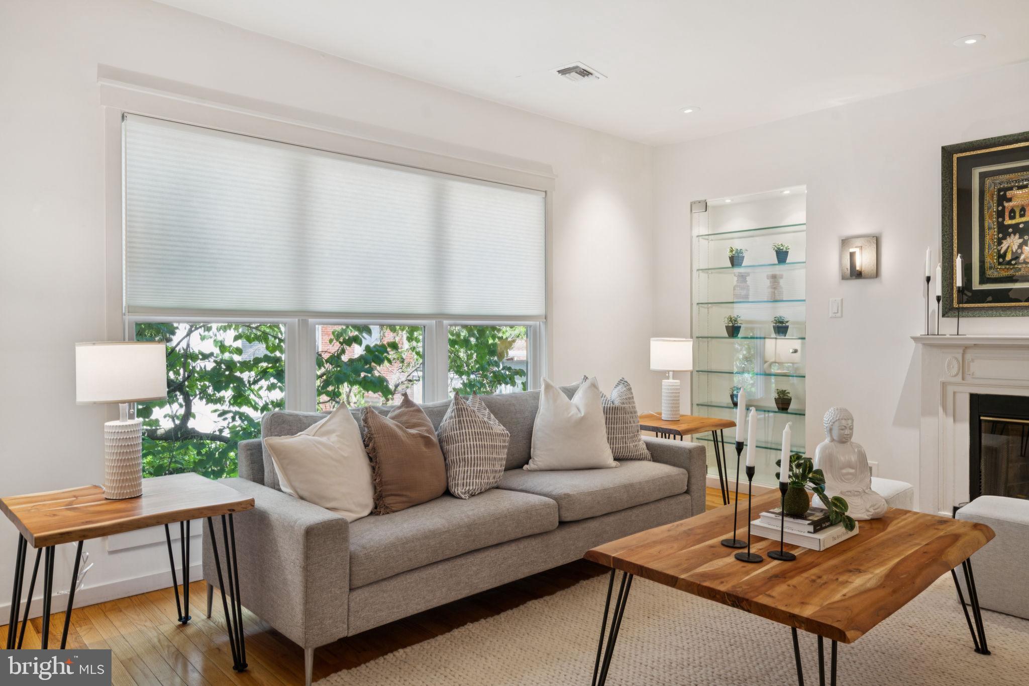 WASHINGTON SQ WEST - Residential