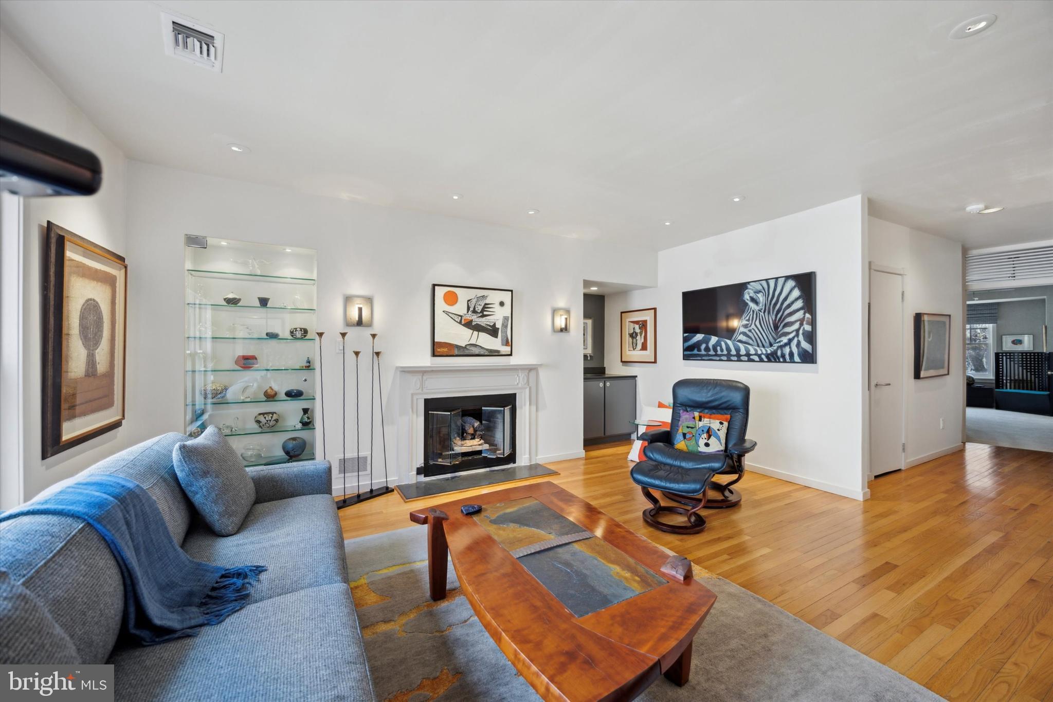 WASHINGTON SQ WEST - Residential