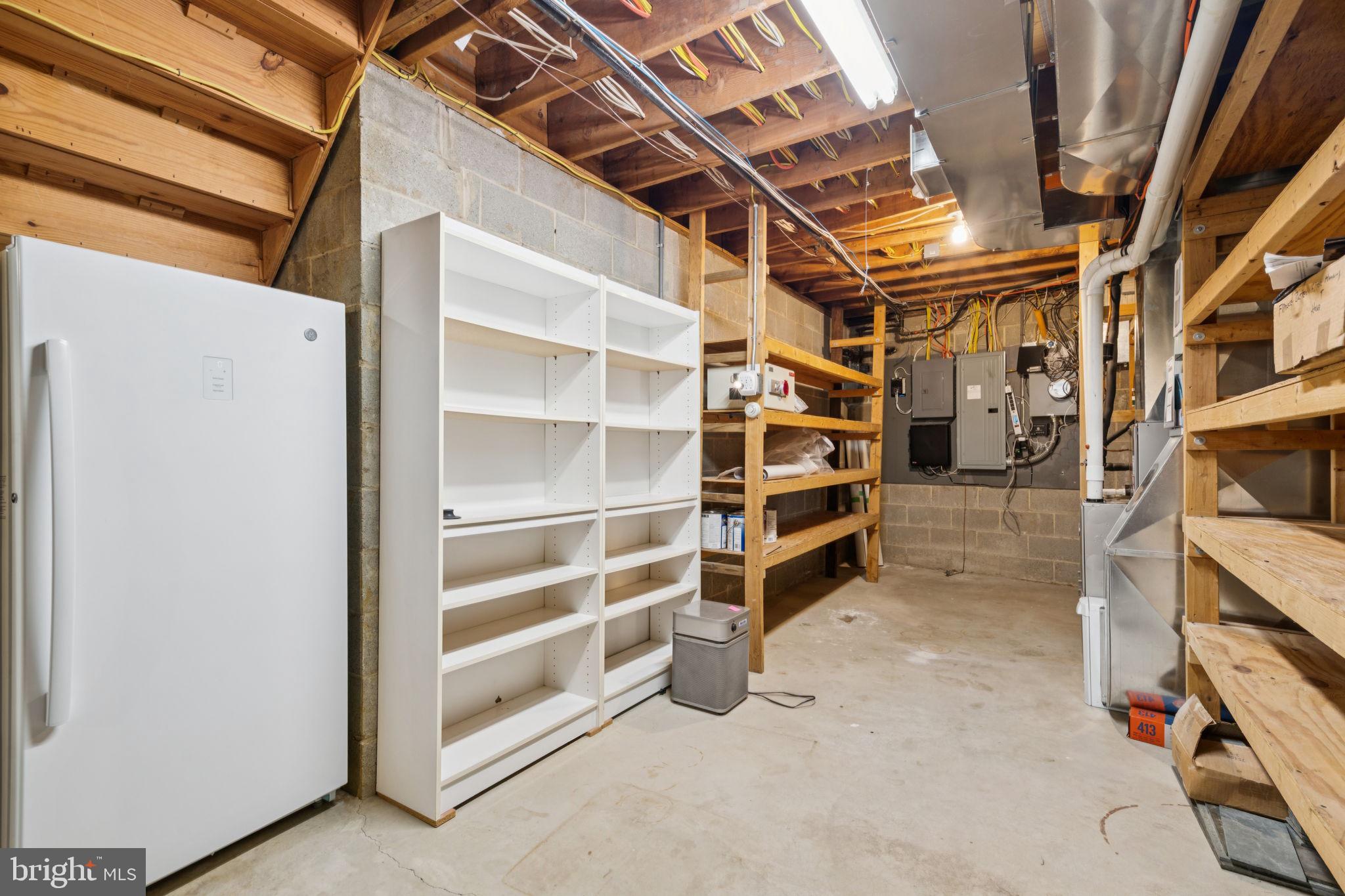 WASHINGTON SQ WEST - Residential