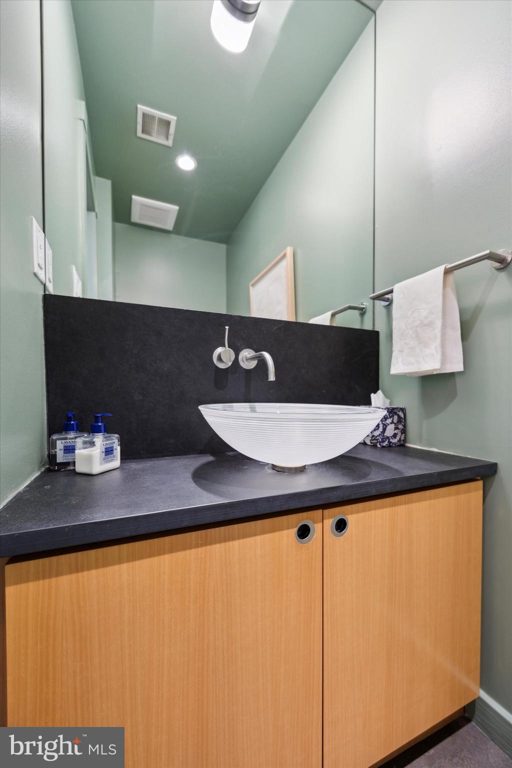 WASHINGTON SQ WEST - Residential