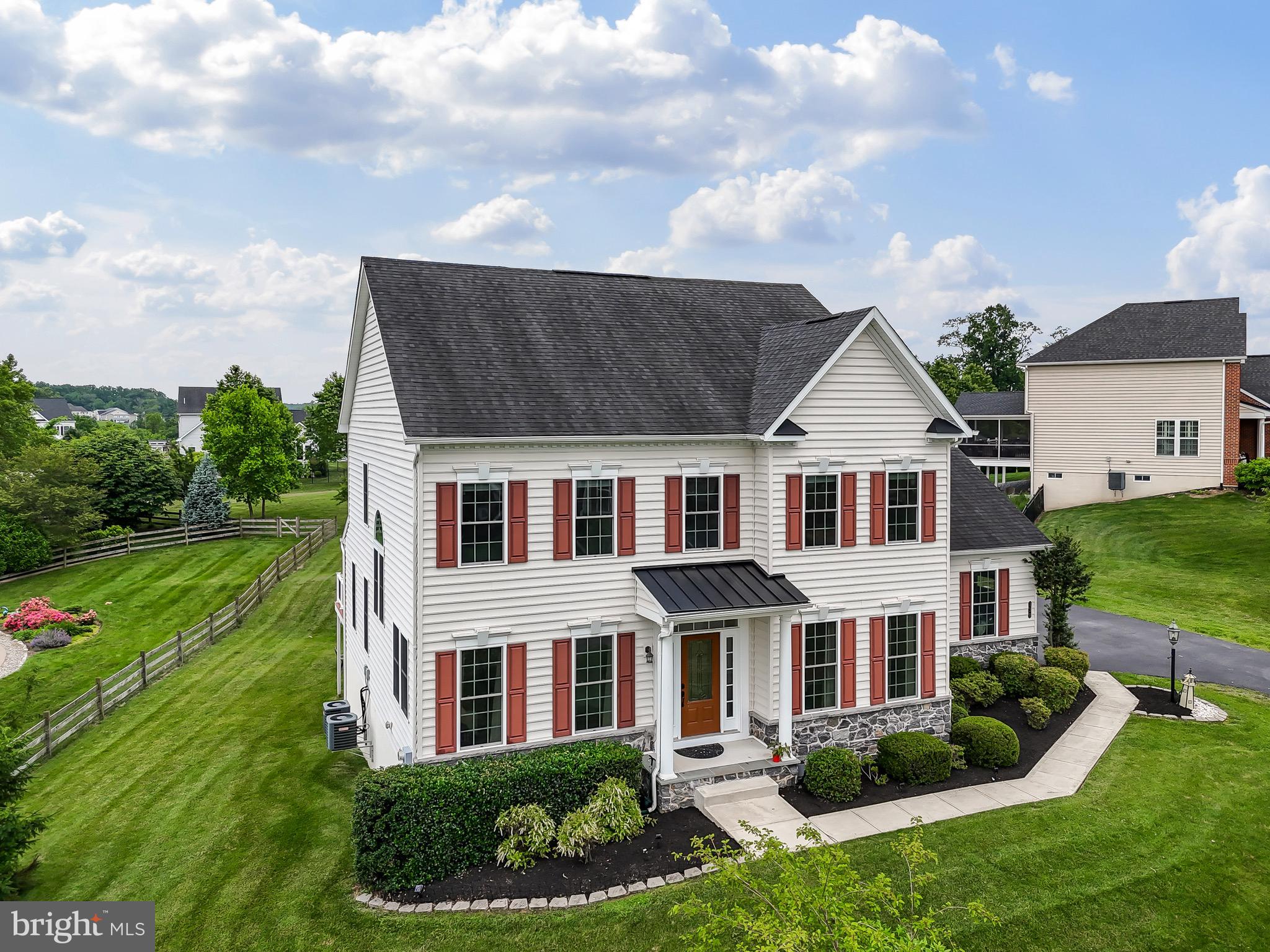 131 PIERCE LANE