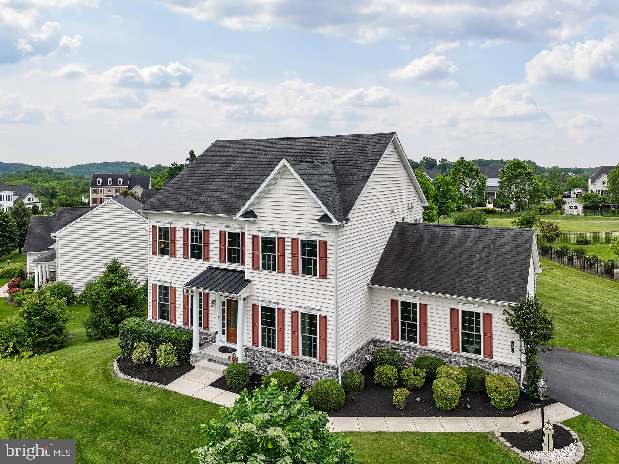 131 PIERCE LANE