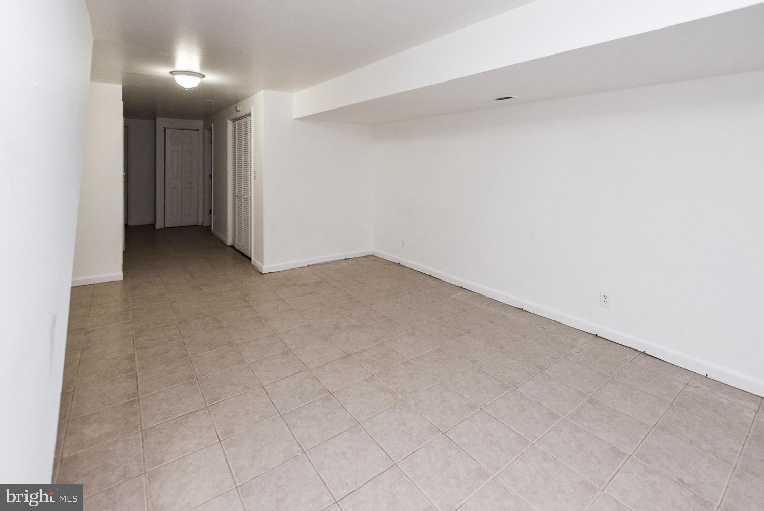 JOSEPH LEE - Residential