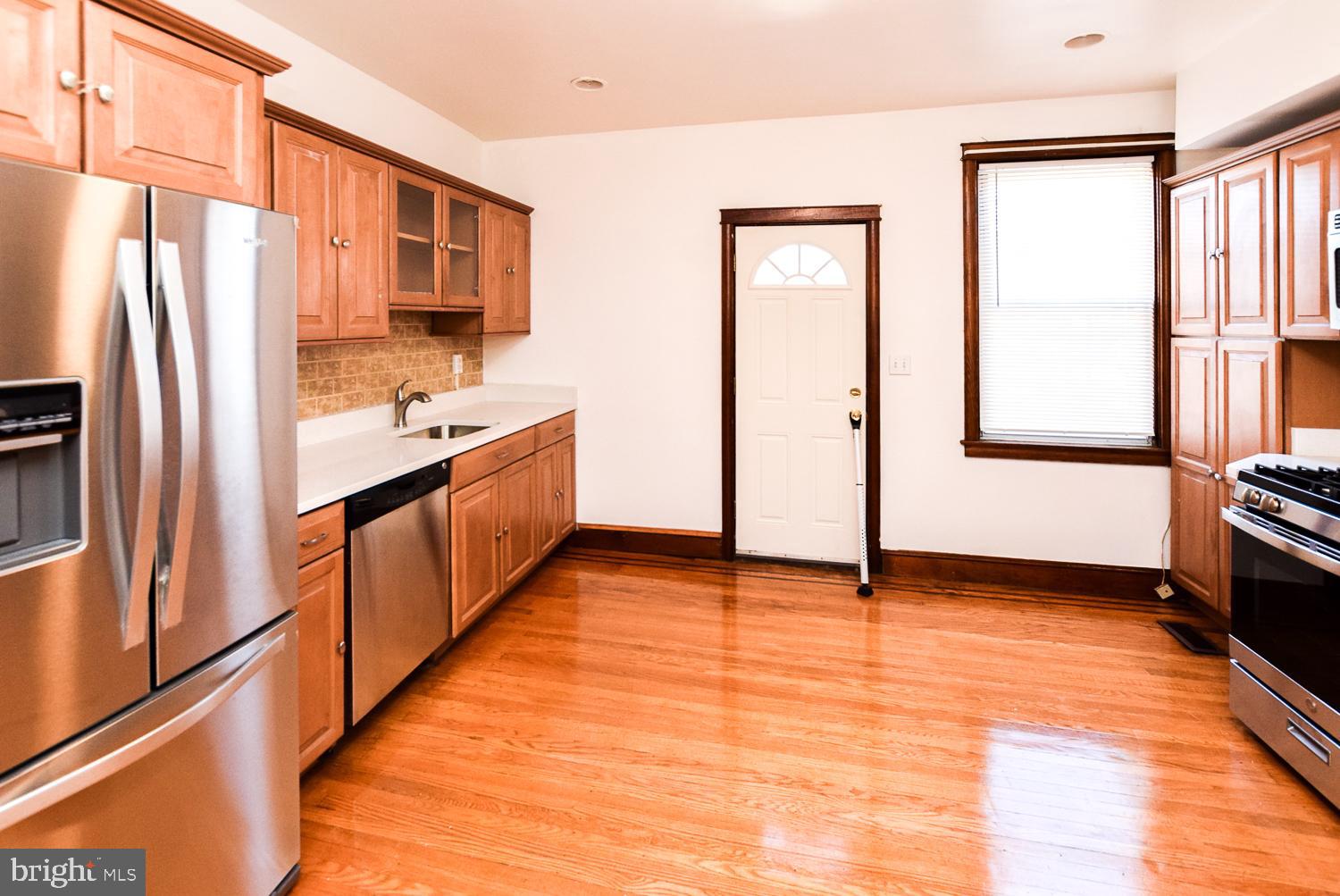 JOSEPH LEE - Residential