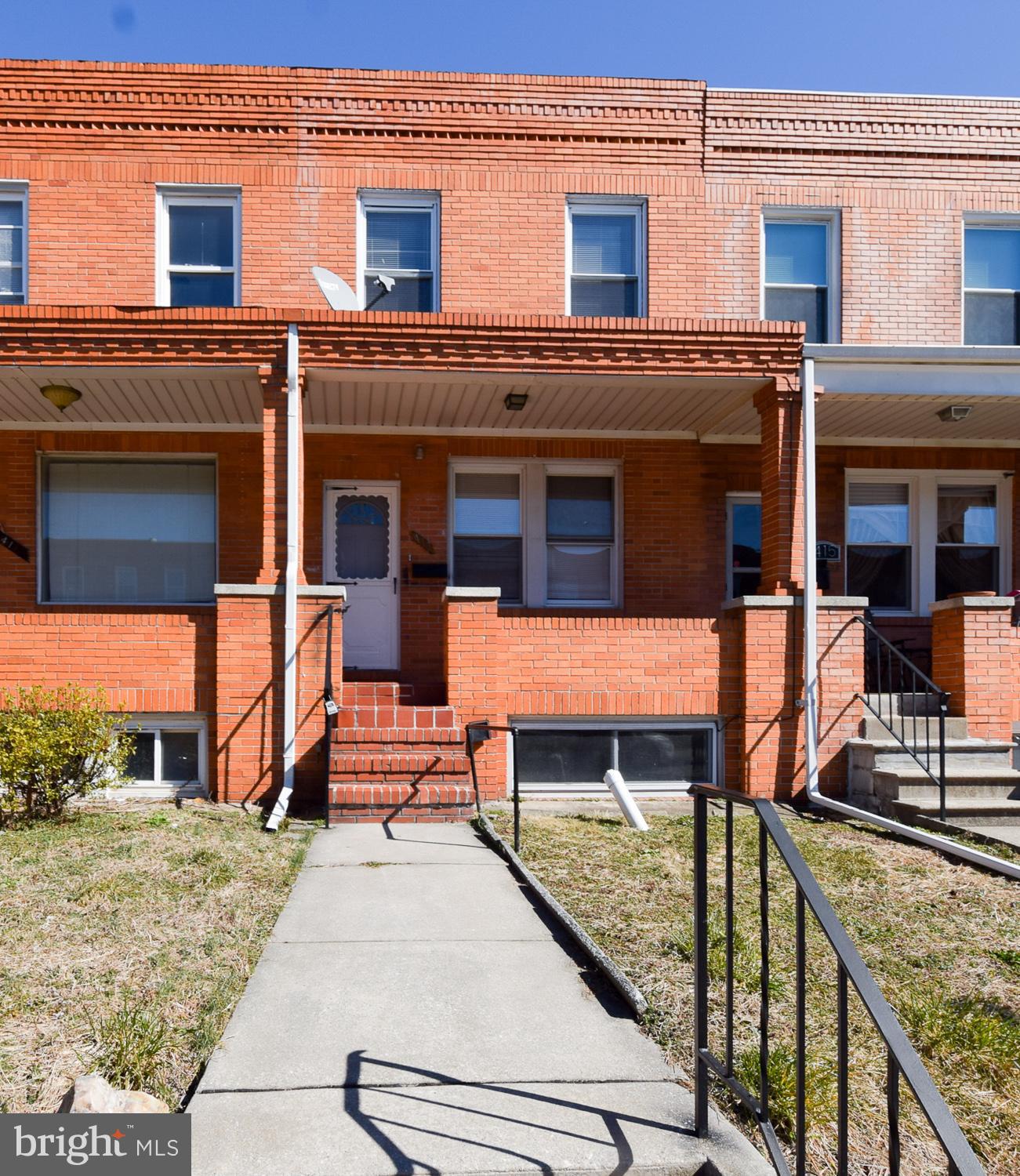 JOSEPH LEE - Residential