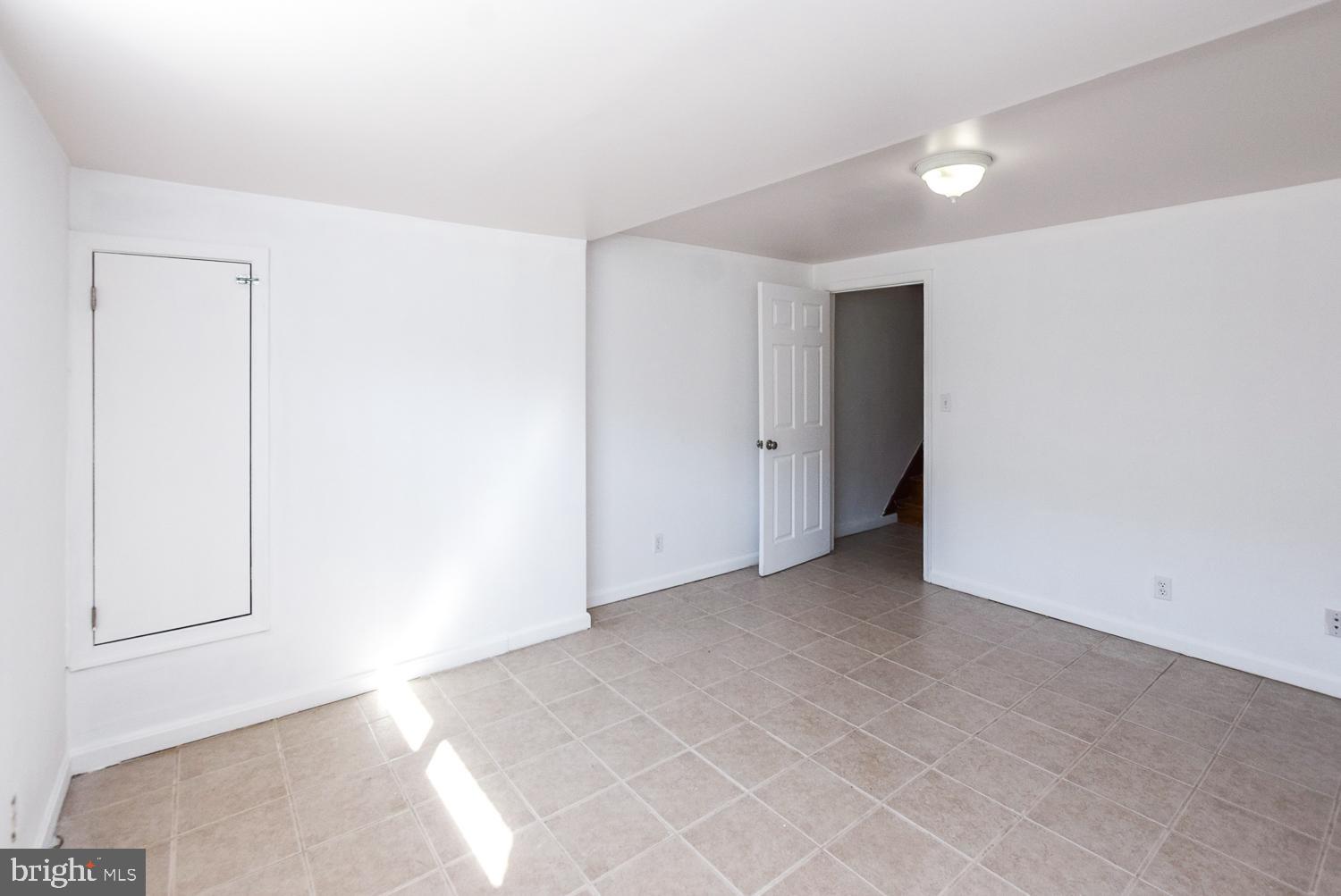 JOSEPH LEE - Residential