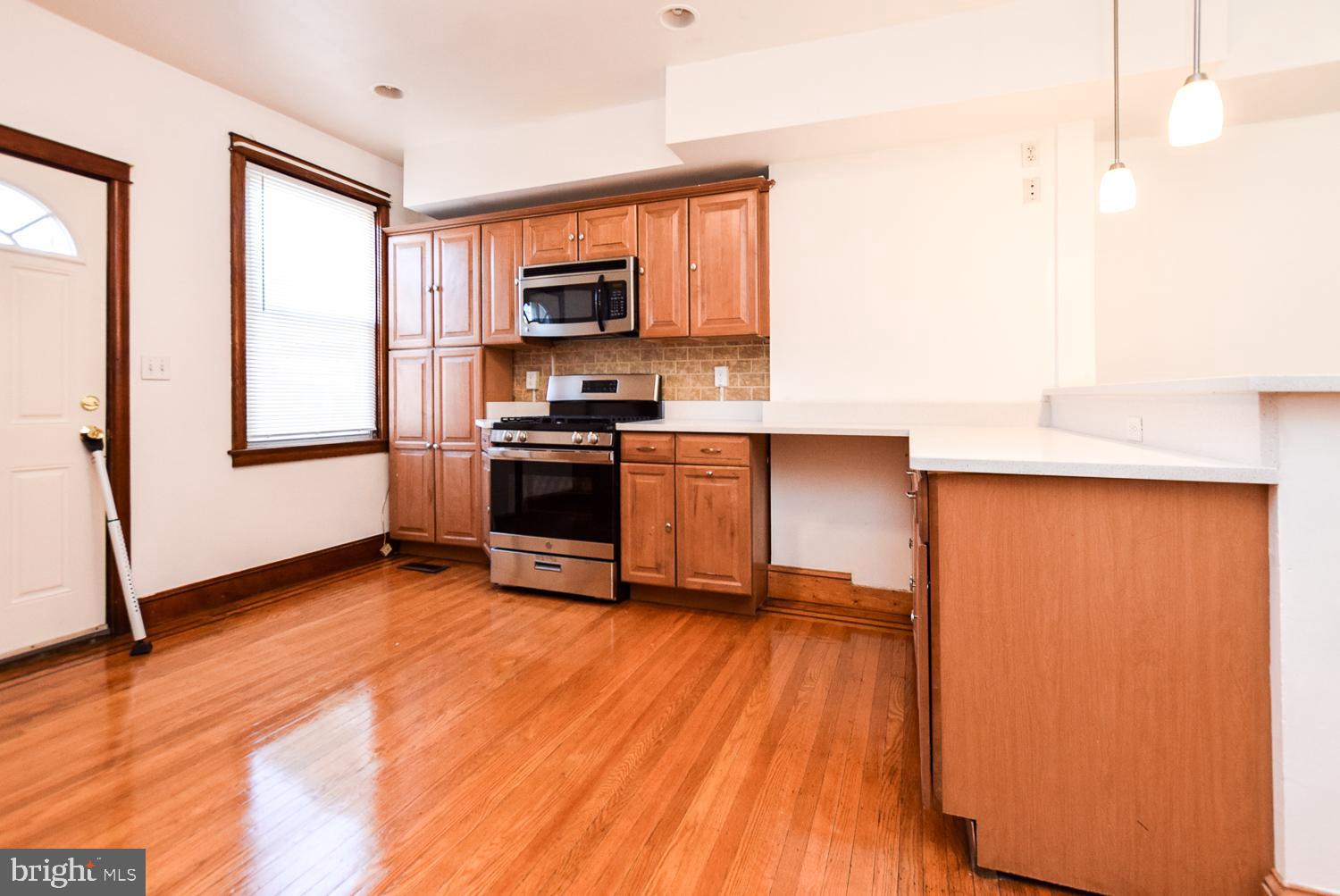 JOSEPH LEE - Residential