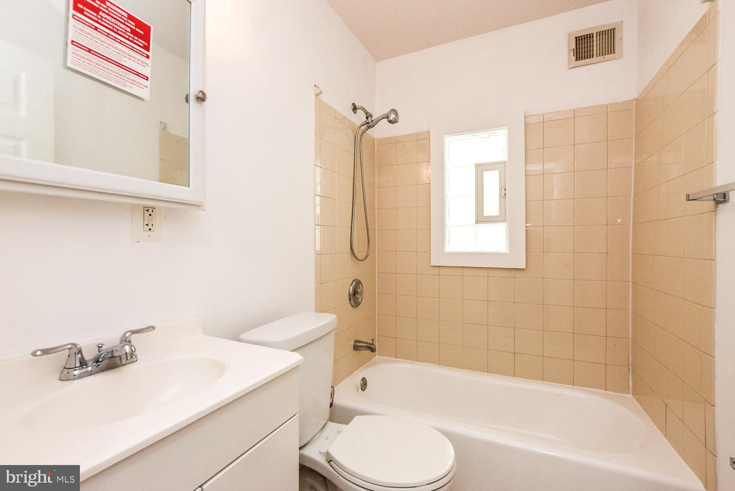 JOSEPH LEE - Residential