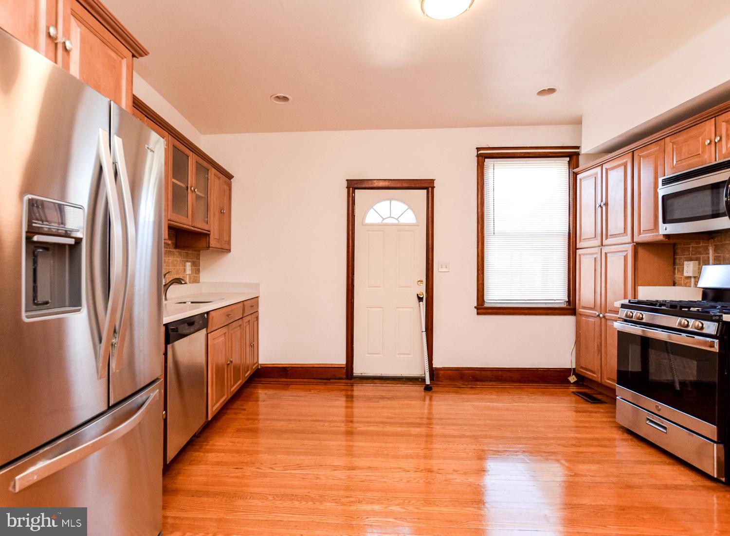 JOSEPH LEE - Residential