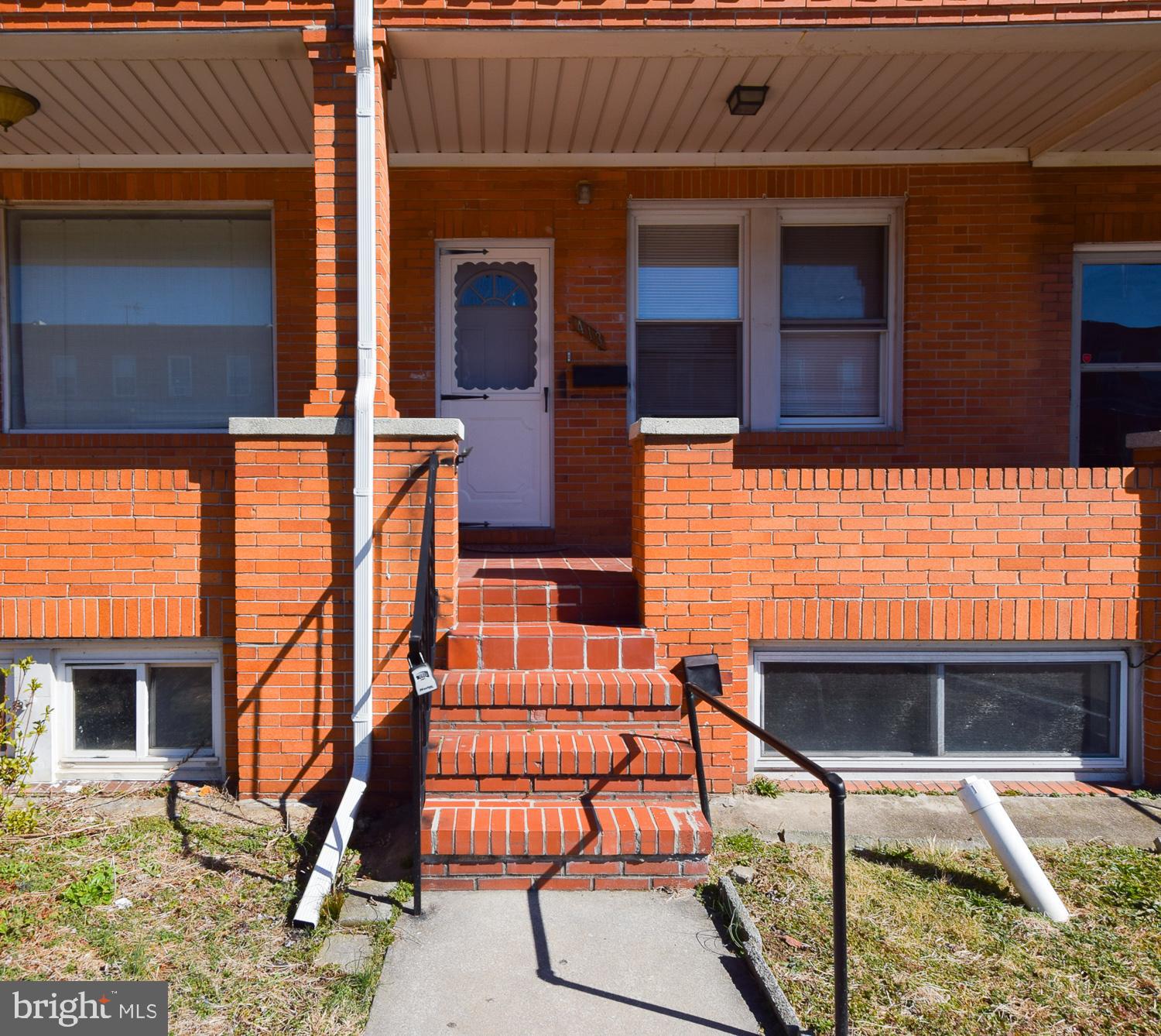 JOSEPH LEE - Residential