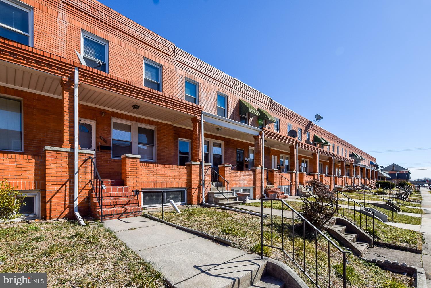 JOSEPH LEE - Residential