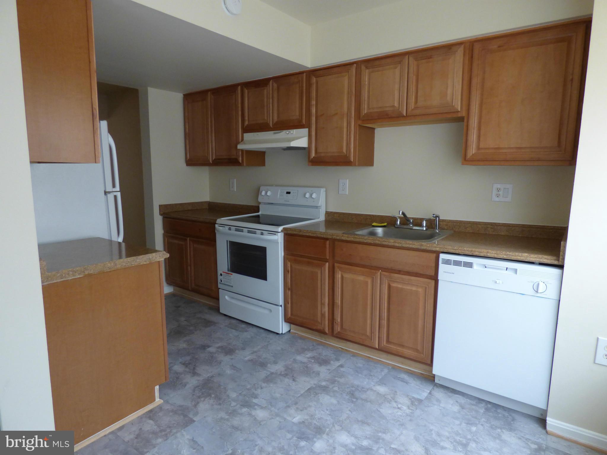 MONTCLAIR ST3 - Residential Lease