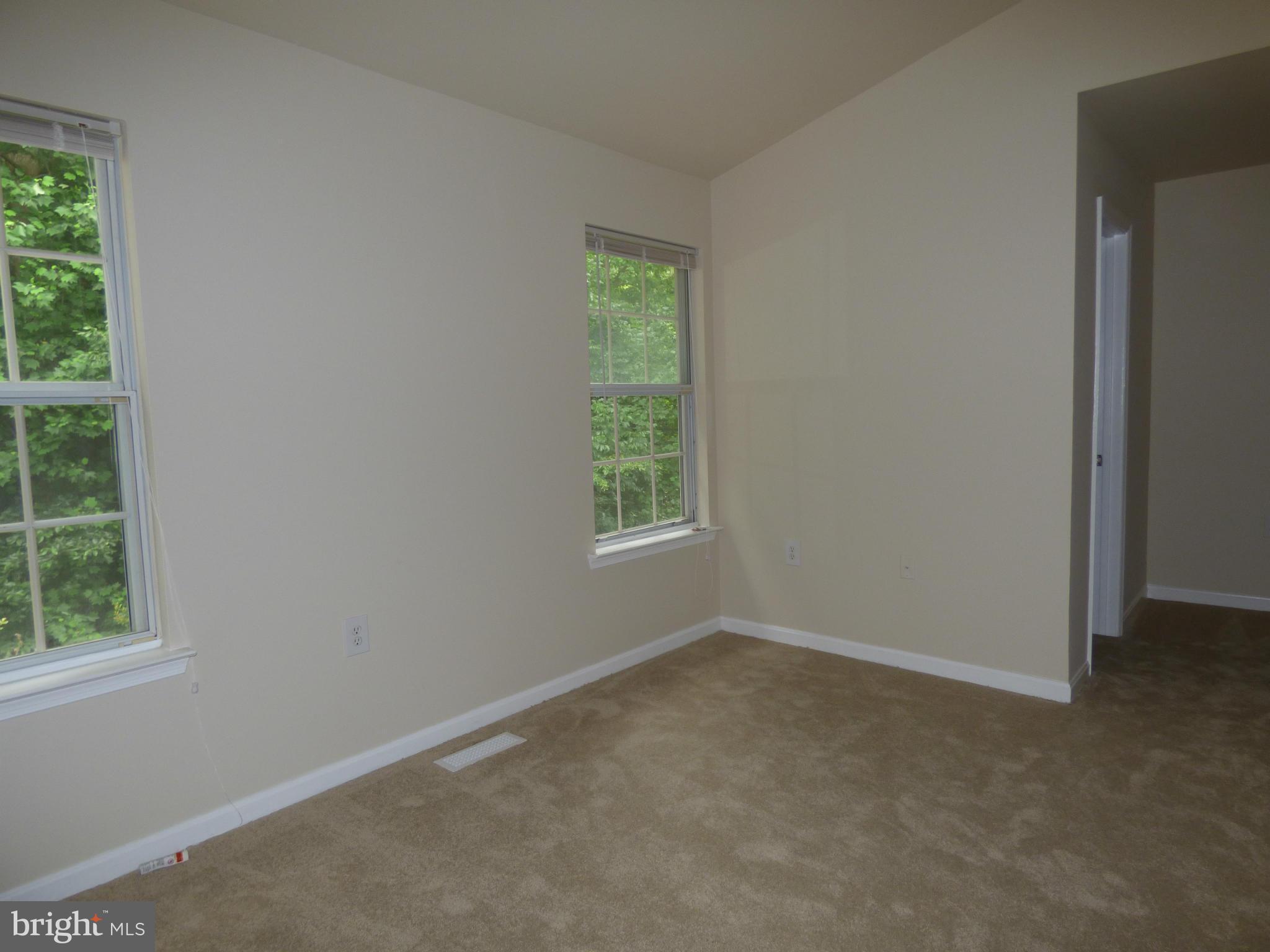 MONTCLAIR ST3 - Residential Lease