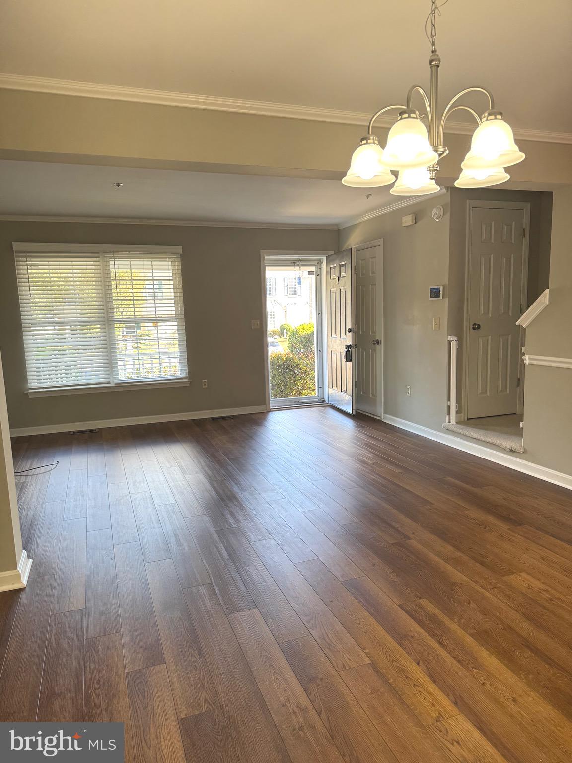 HUNTERS RUN VILLAGE - Residential Lease