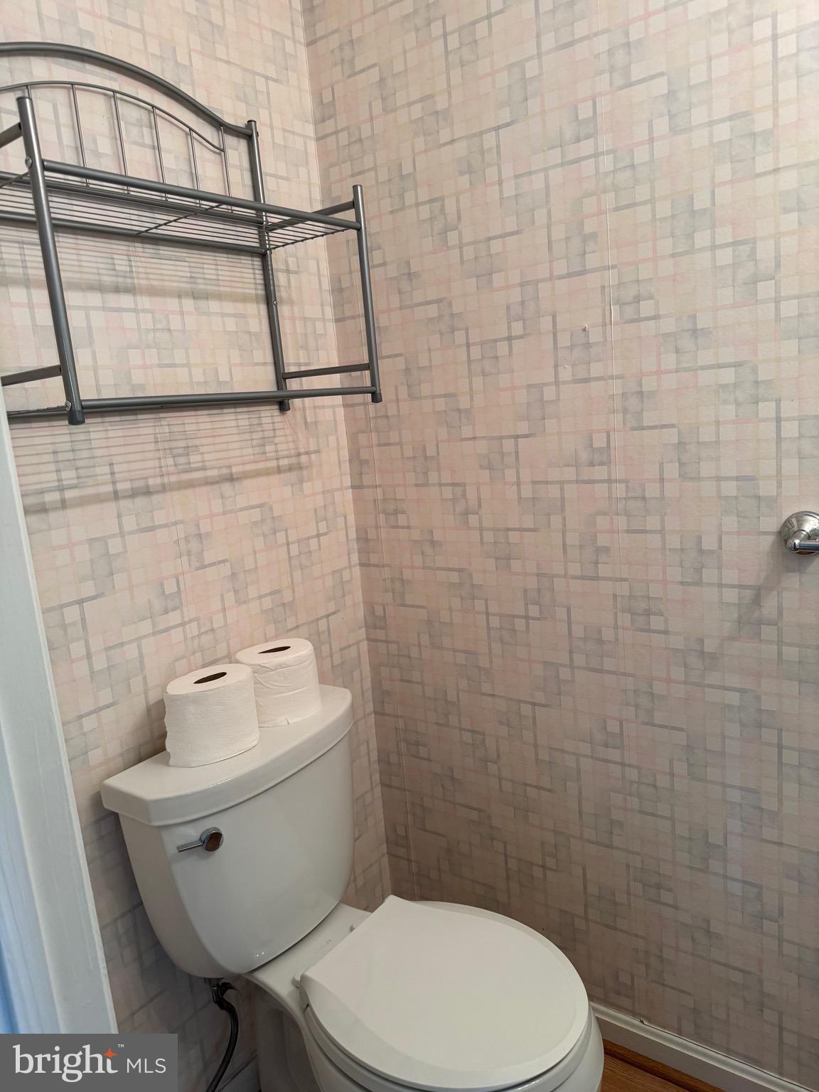 HUNTERS RUN VILLAGE - Residential Lease