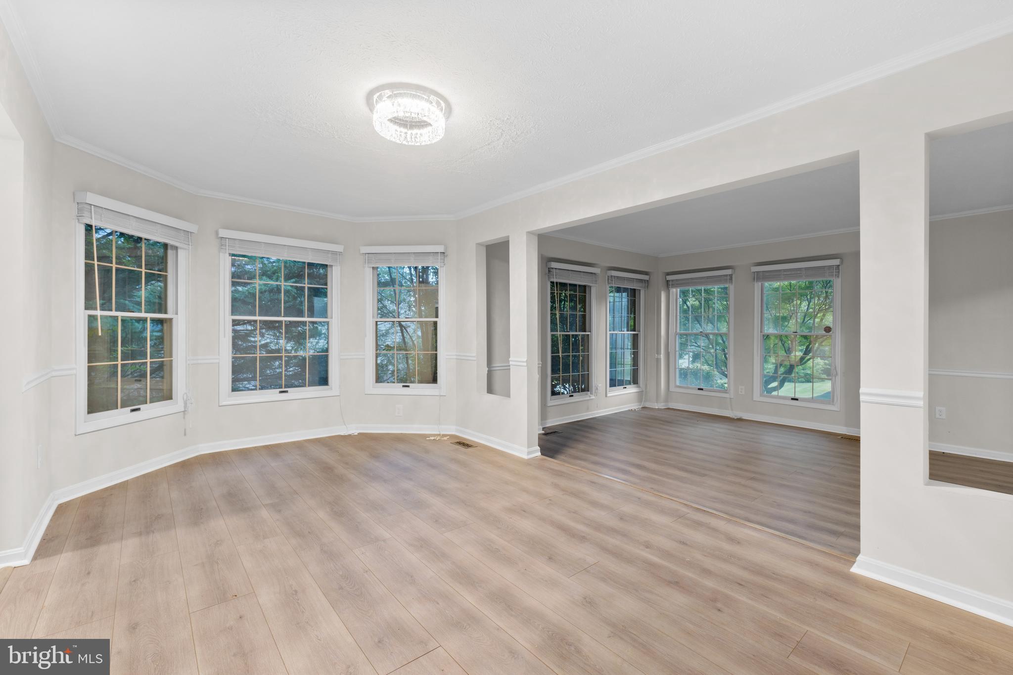 SHAKER WOODS - Residential