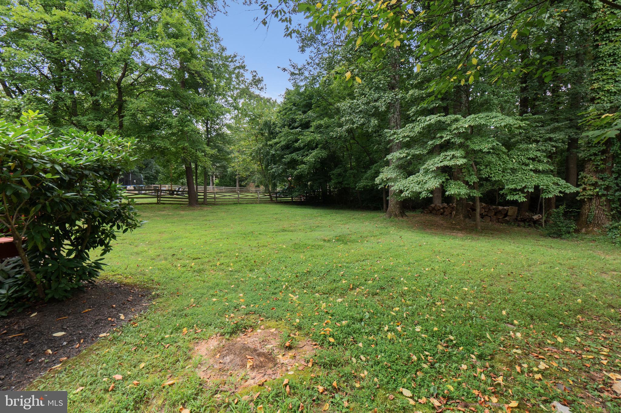 SHAKER WOODS - Residential