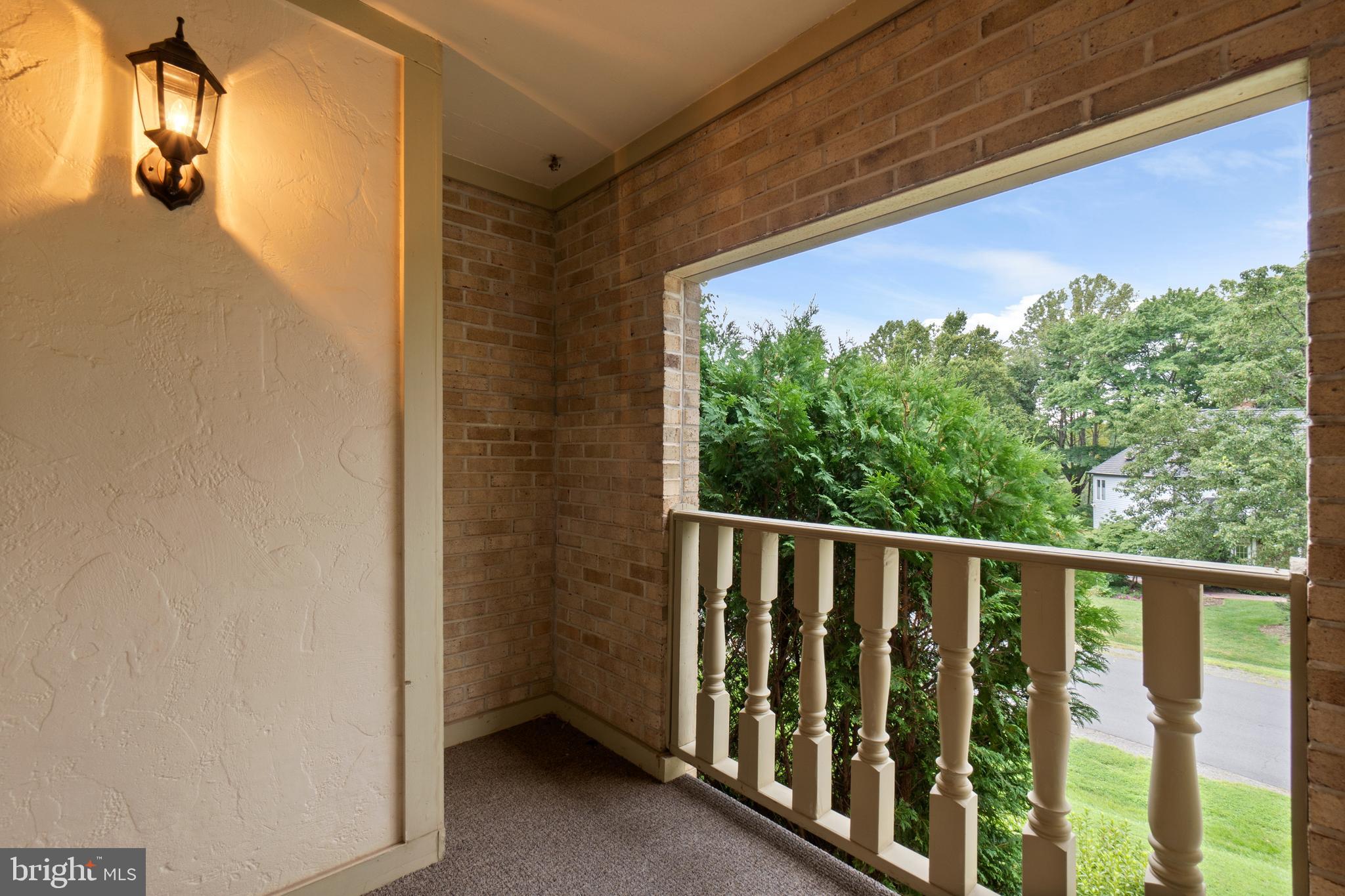 SHAKER WOODS - Residential