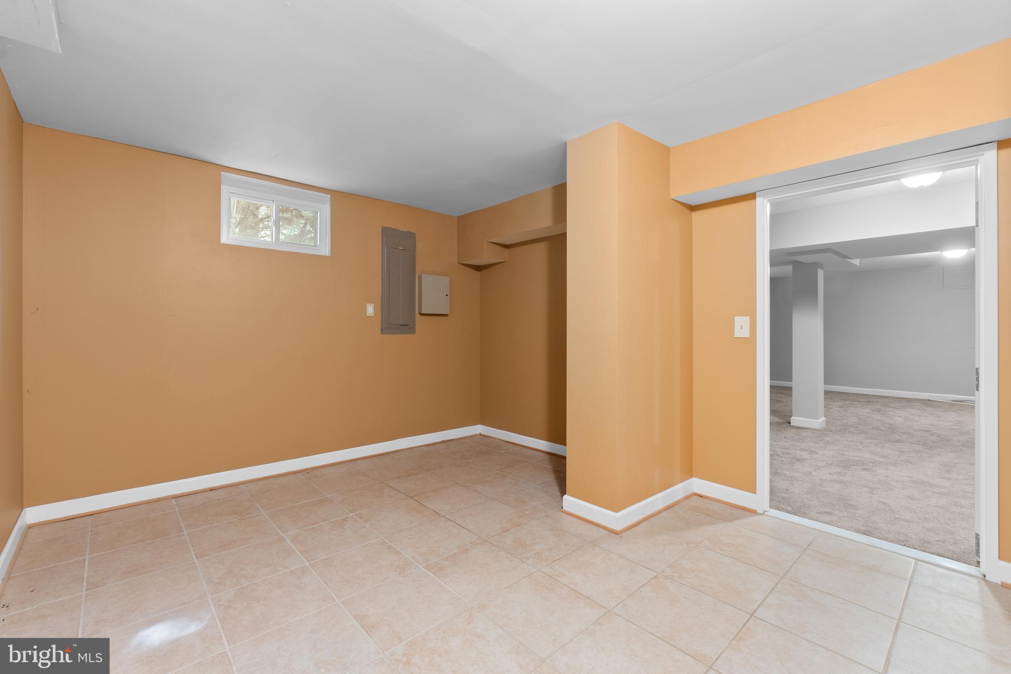 SHAKER WOODS - Residential