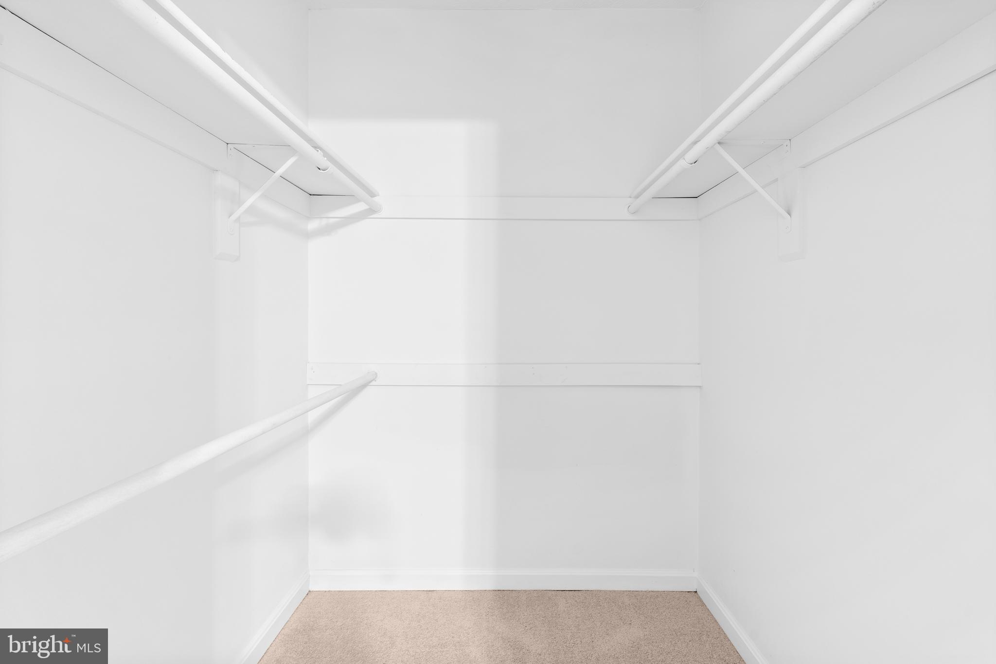 SHAKER WOODS - Residential