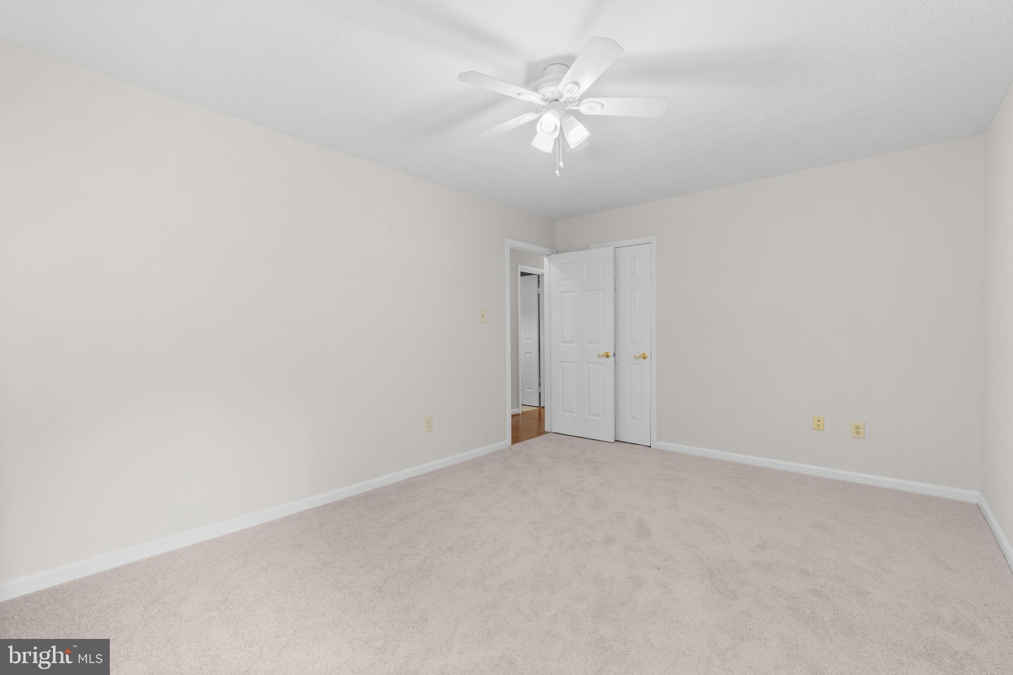 SHAKER WOODS - Residential