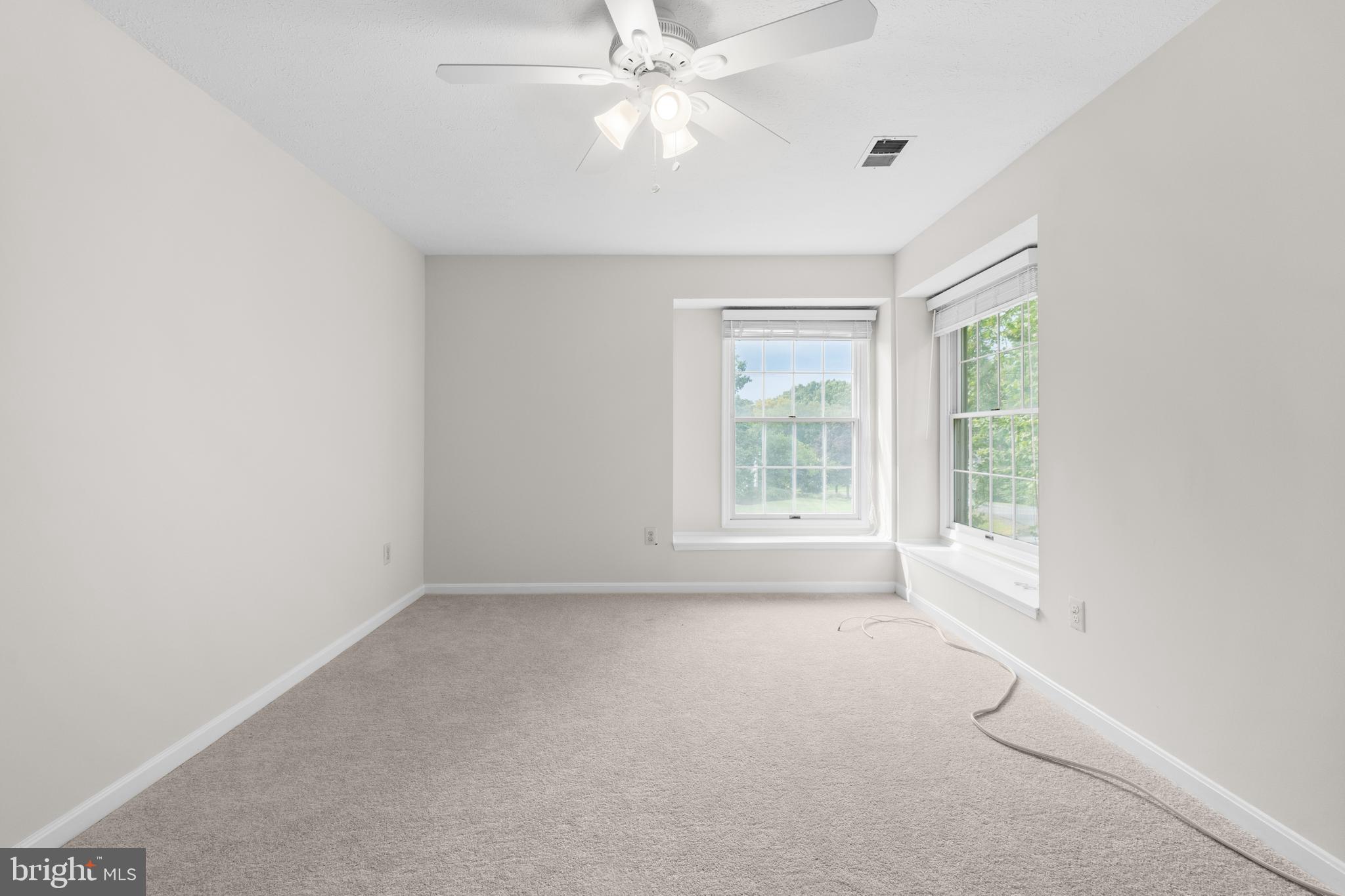 SHAKER WOODS - Residential