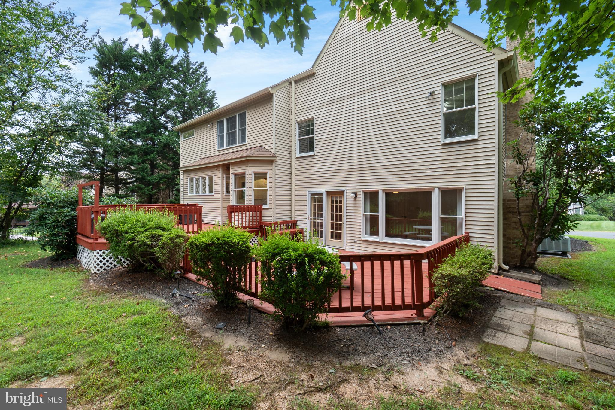 SHAKER WOODS - Residential