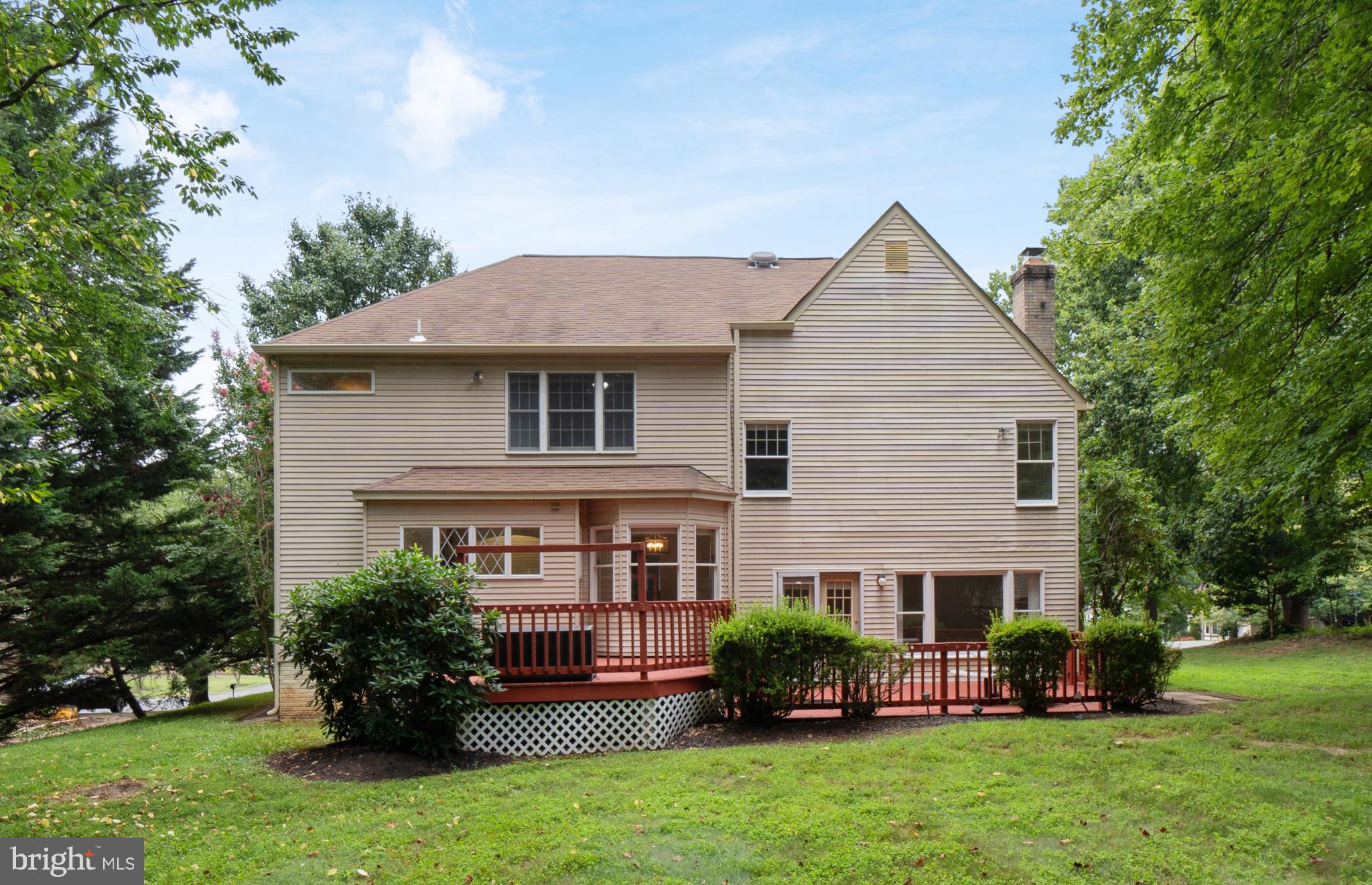 SHAKER WOODS - Residential