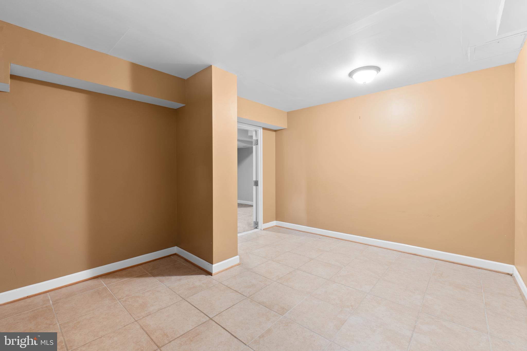 SHAKER WOODS - Residential