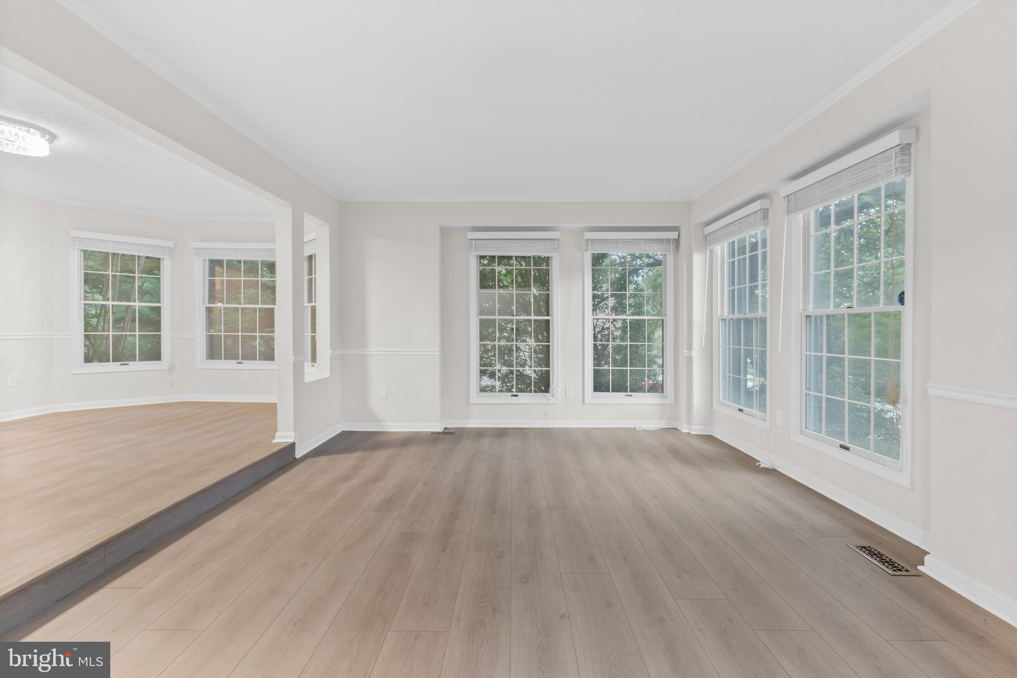 SHAKER WOODS - Residential