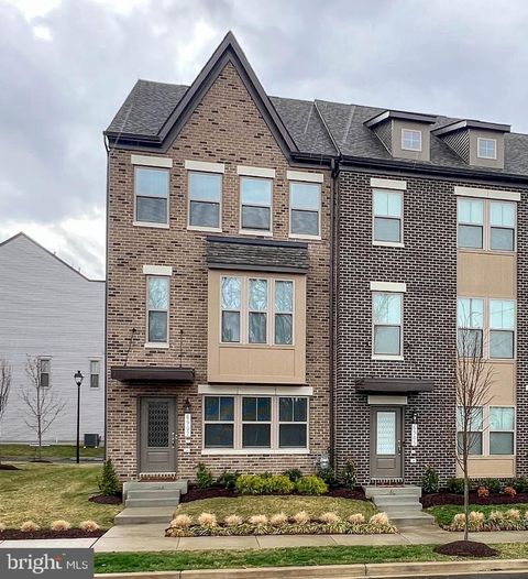 6907 SAVANNAH PARKWAY BRANDYWINE MD 20613