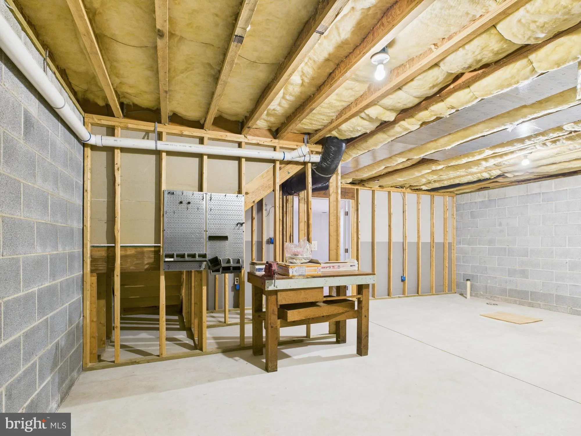 Dover, Pennsylvania 17315, United States, 2 Bedrooms Bedrooms, ,2 BathroomsBathrooms,Residential,Pending,252268