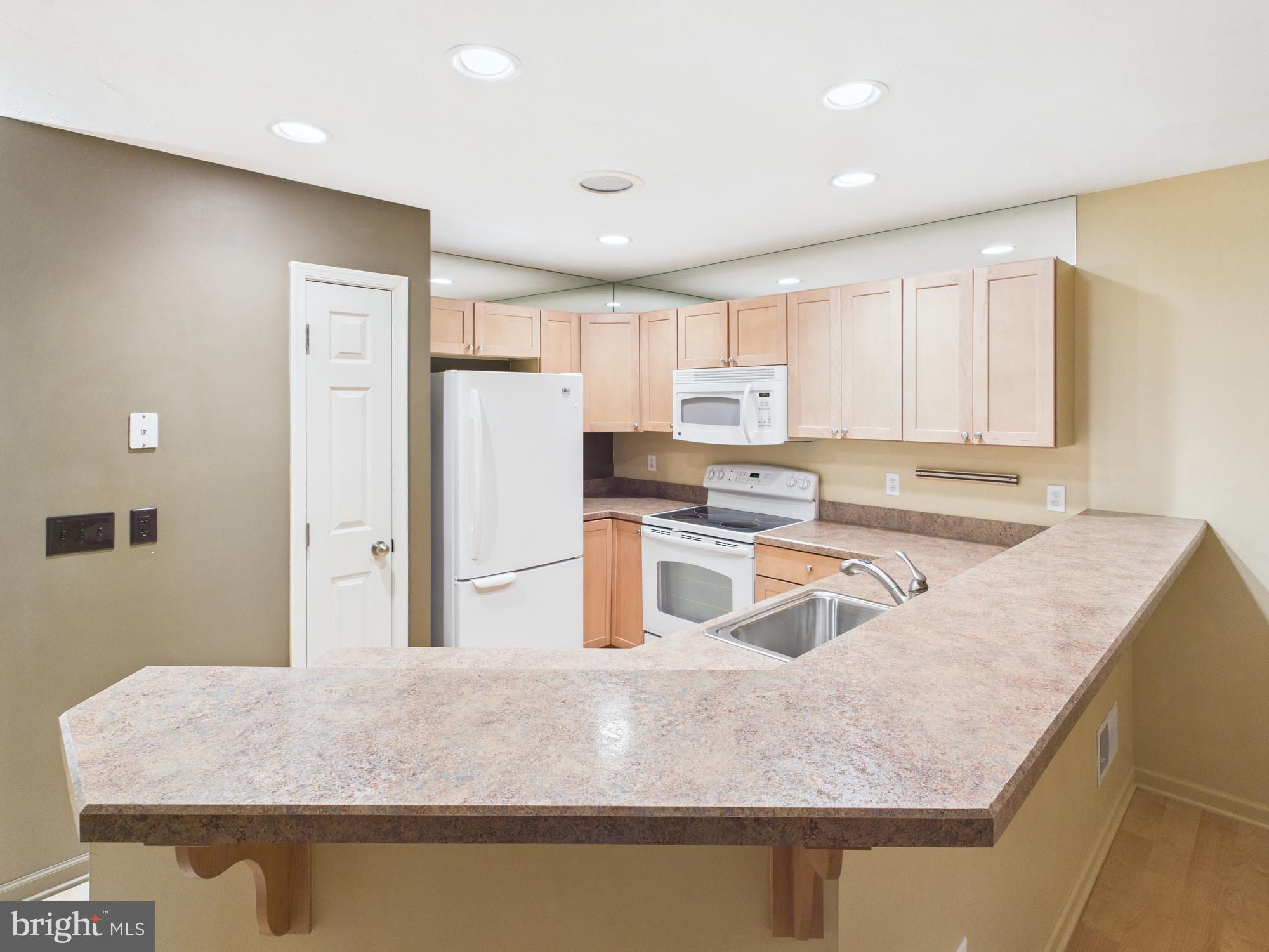 ASHCOMBE FARMS - Residential