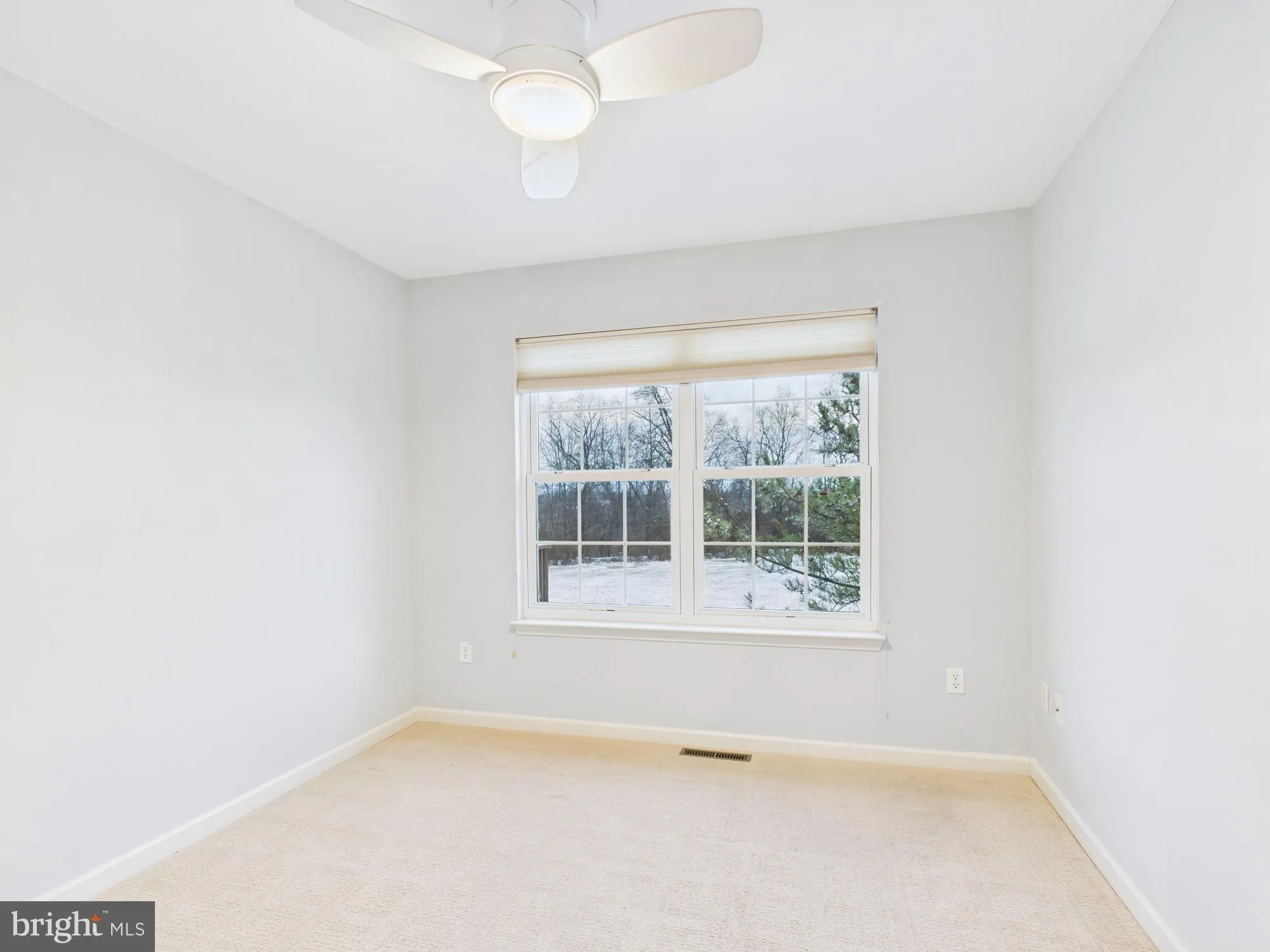 Dover, Pennsylvania 17315, United States, 2 Bedrooms Bedrooms, ,2 BathroomsBathrooms,Residential,Pending,252268