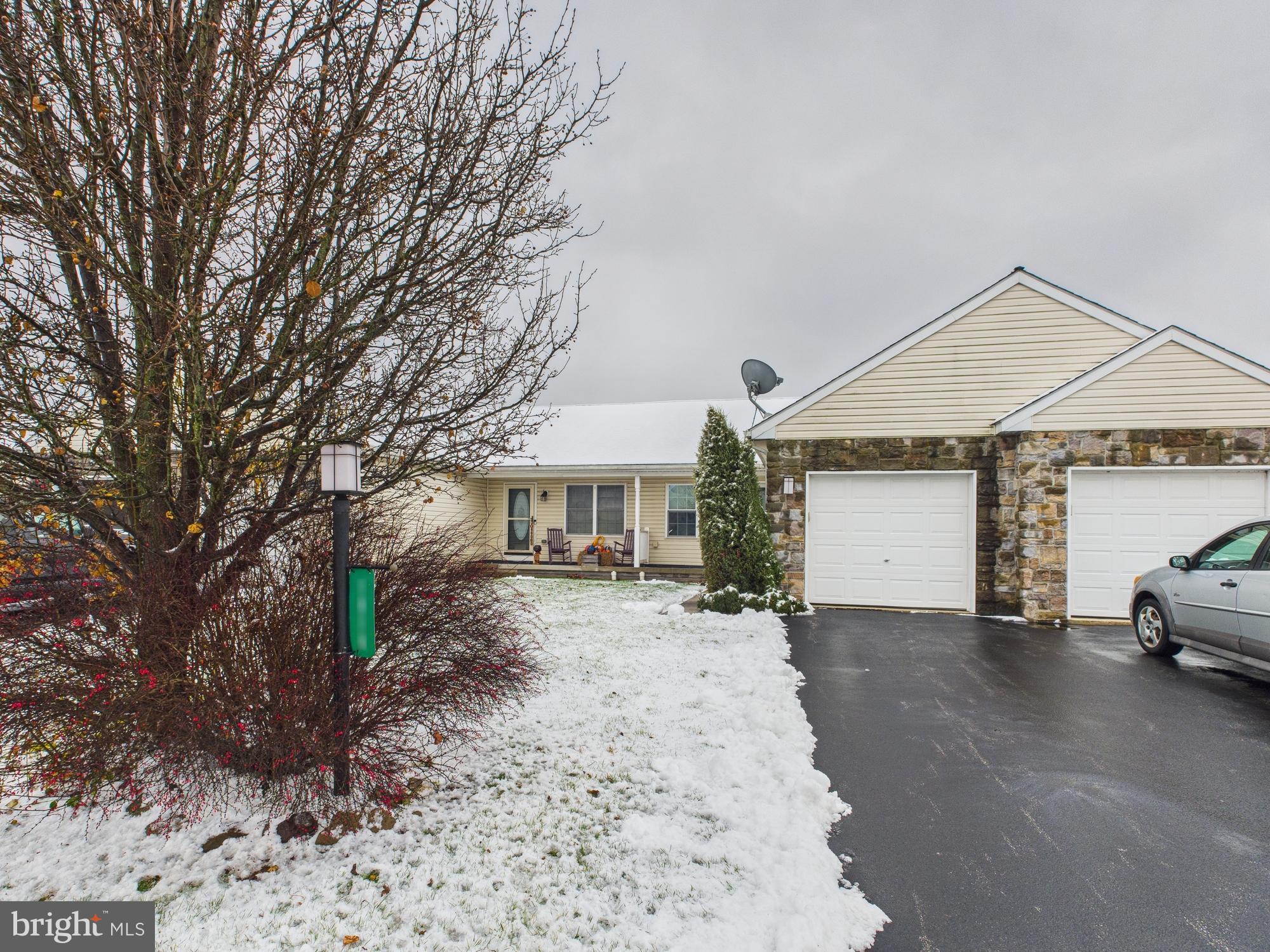 1919 DEERFIELD DRIVE