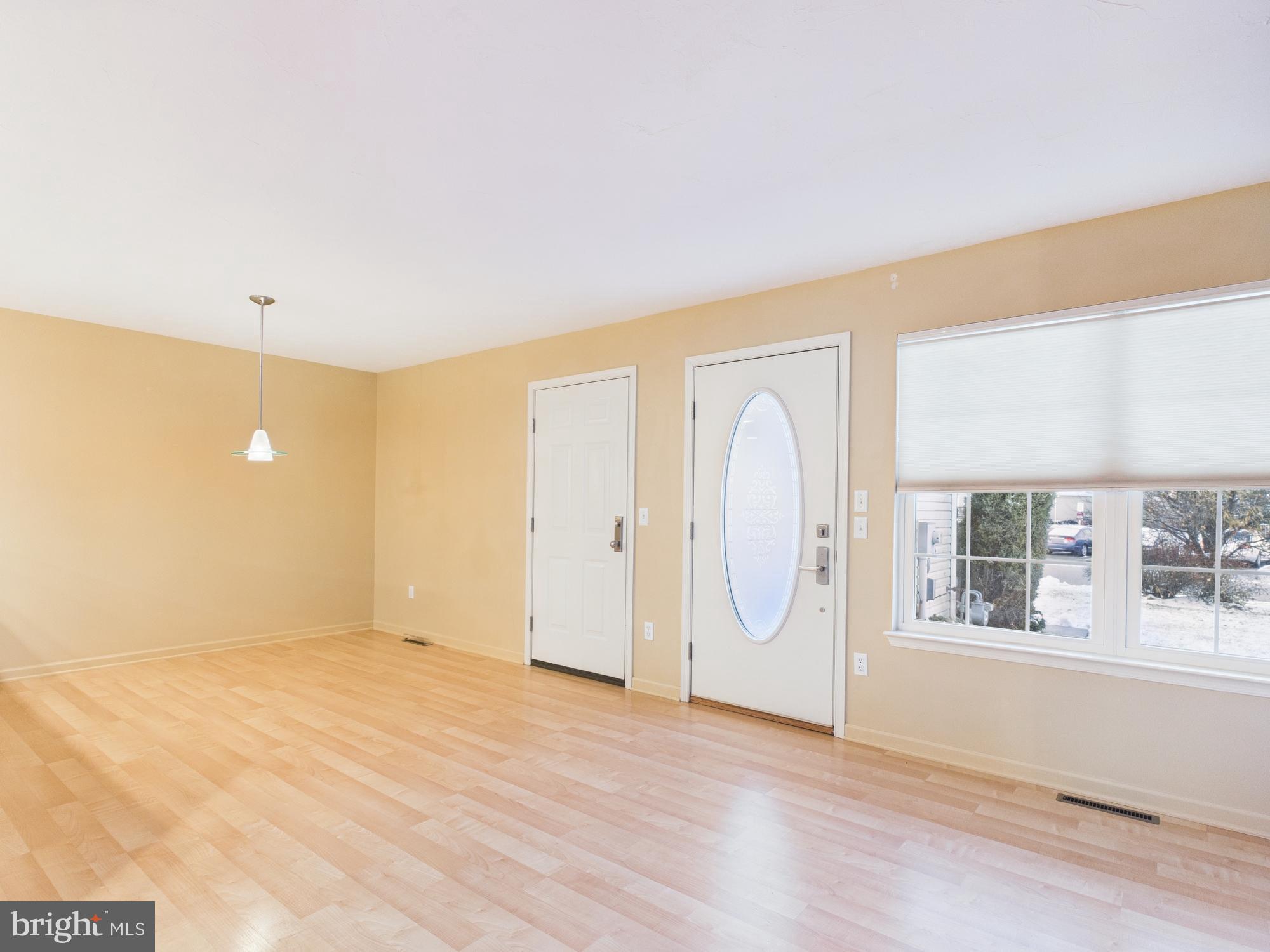 1919 DEERFIELD DRIVE