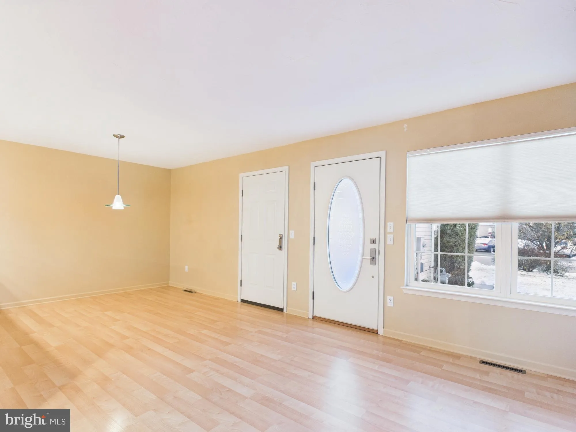 Dover, Pennsylvania 17315, United States, 2 Bedrooms Bedrooms, ,2 BathroomsBathrooms,Residential,Pending,252268