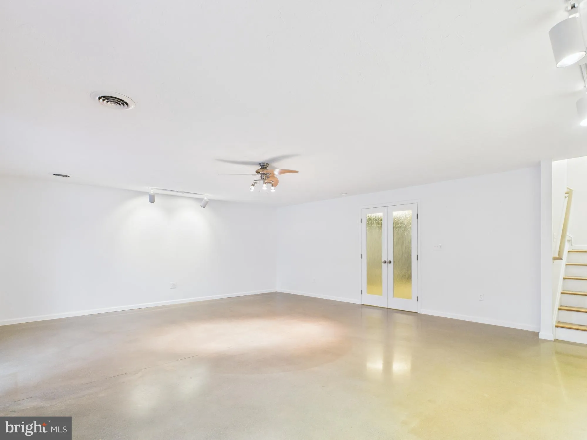 Dover, Pennsylvania 17315, United States, 2 Bedrooms Bedrooms, ,2 BathroomsBathrooms,Residential,Pending,252268