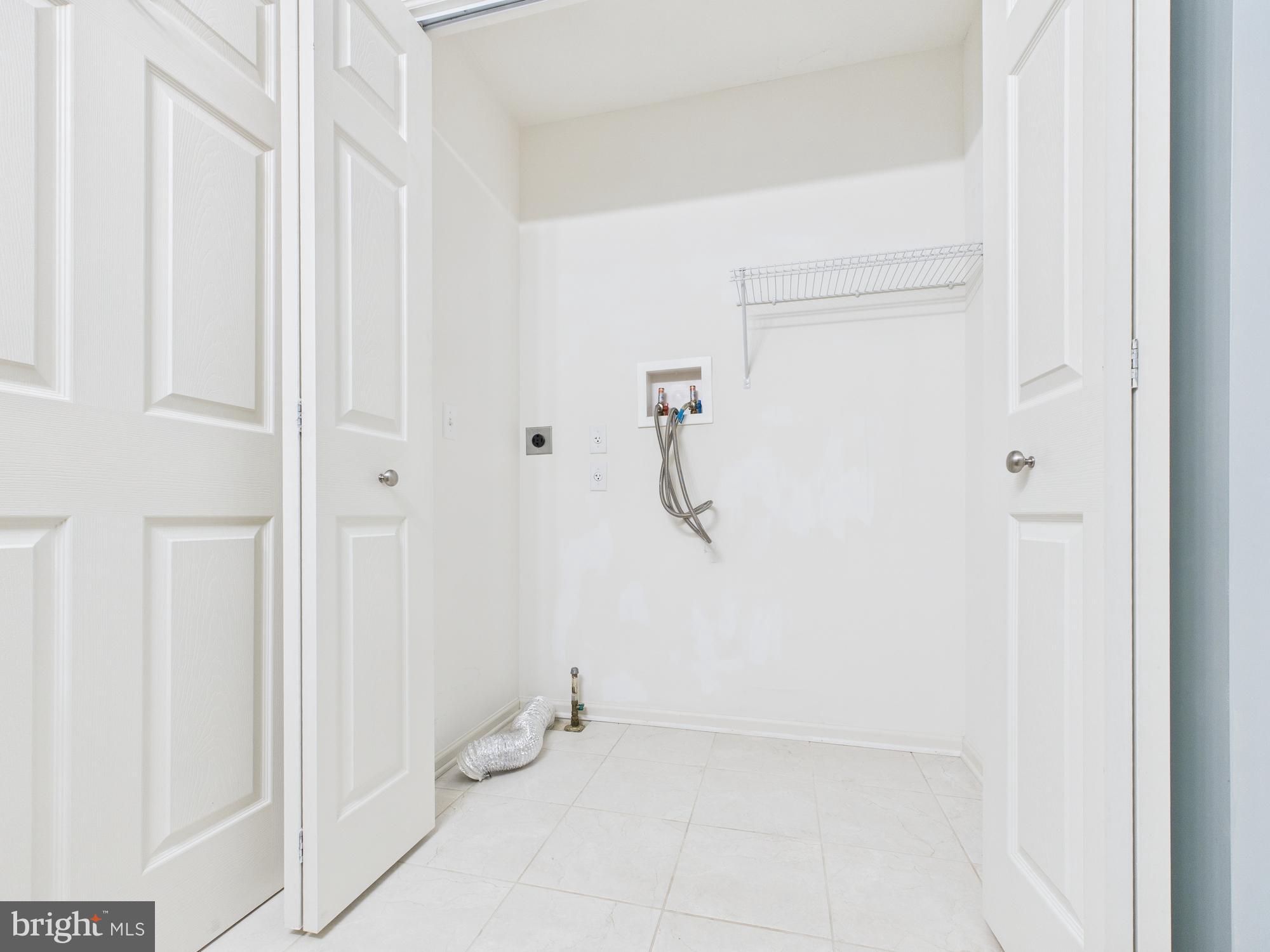 ASHCOMBE FARMS - Residential